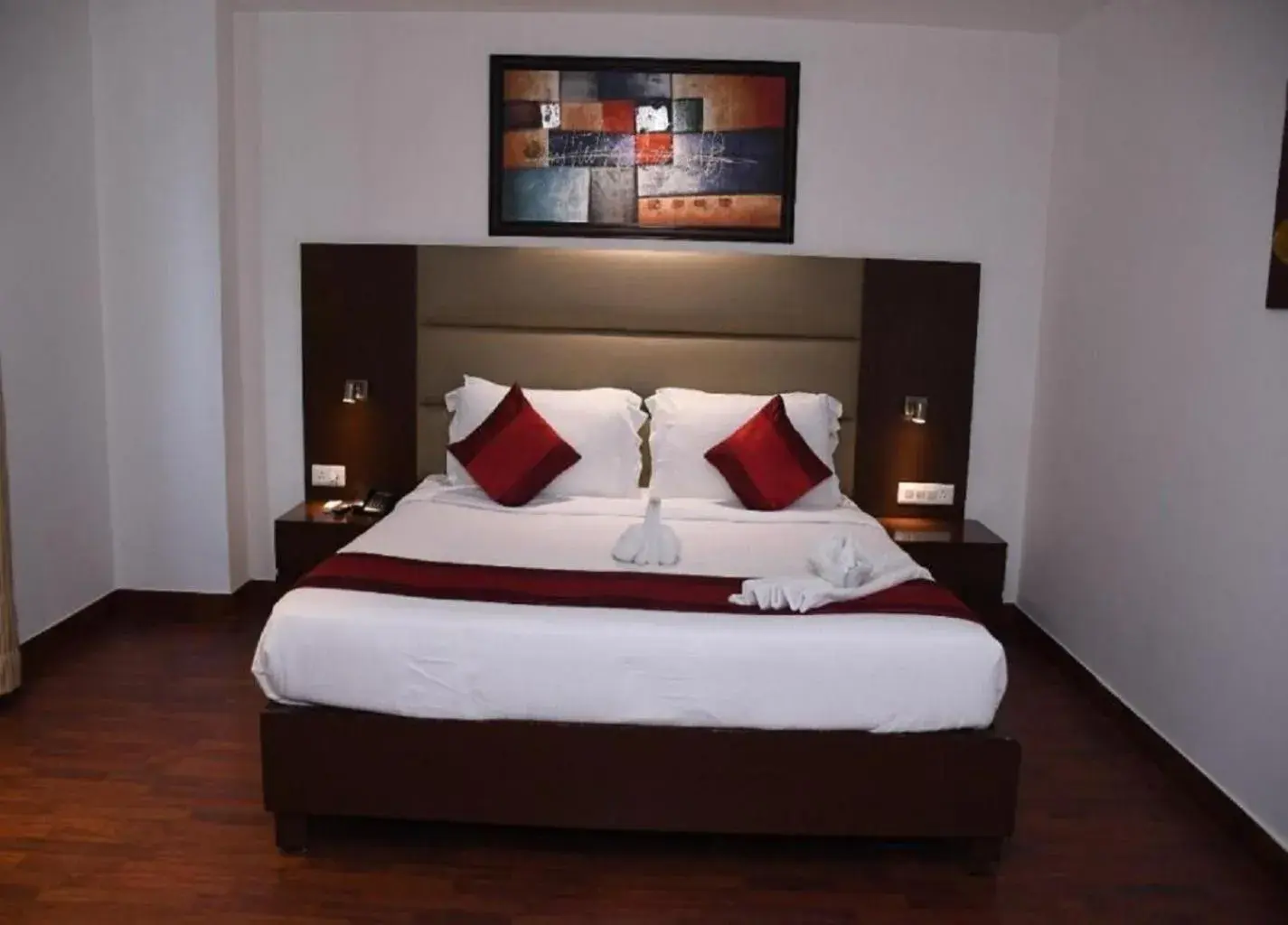 Photo of the whole room, Bed in Nio By Tarika, Sector-1, Noida