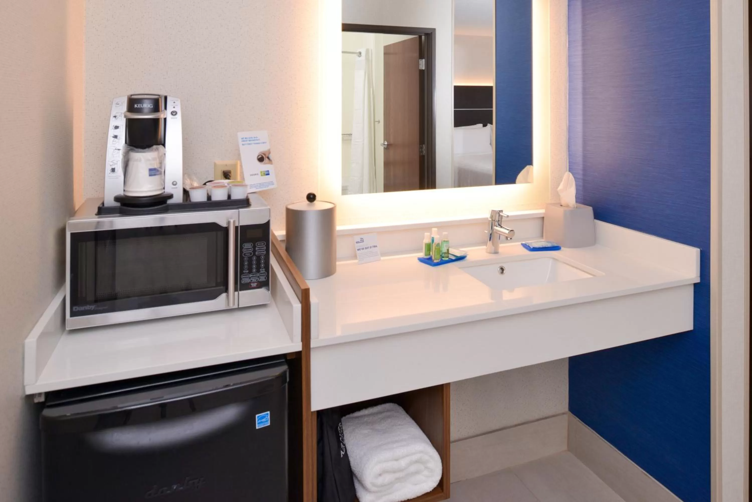 Photo of the whole room in Holiday Inn Express Wixom by IHG