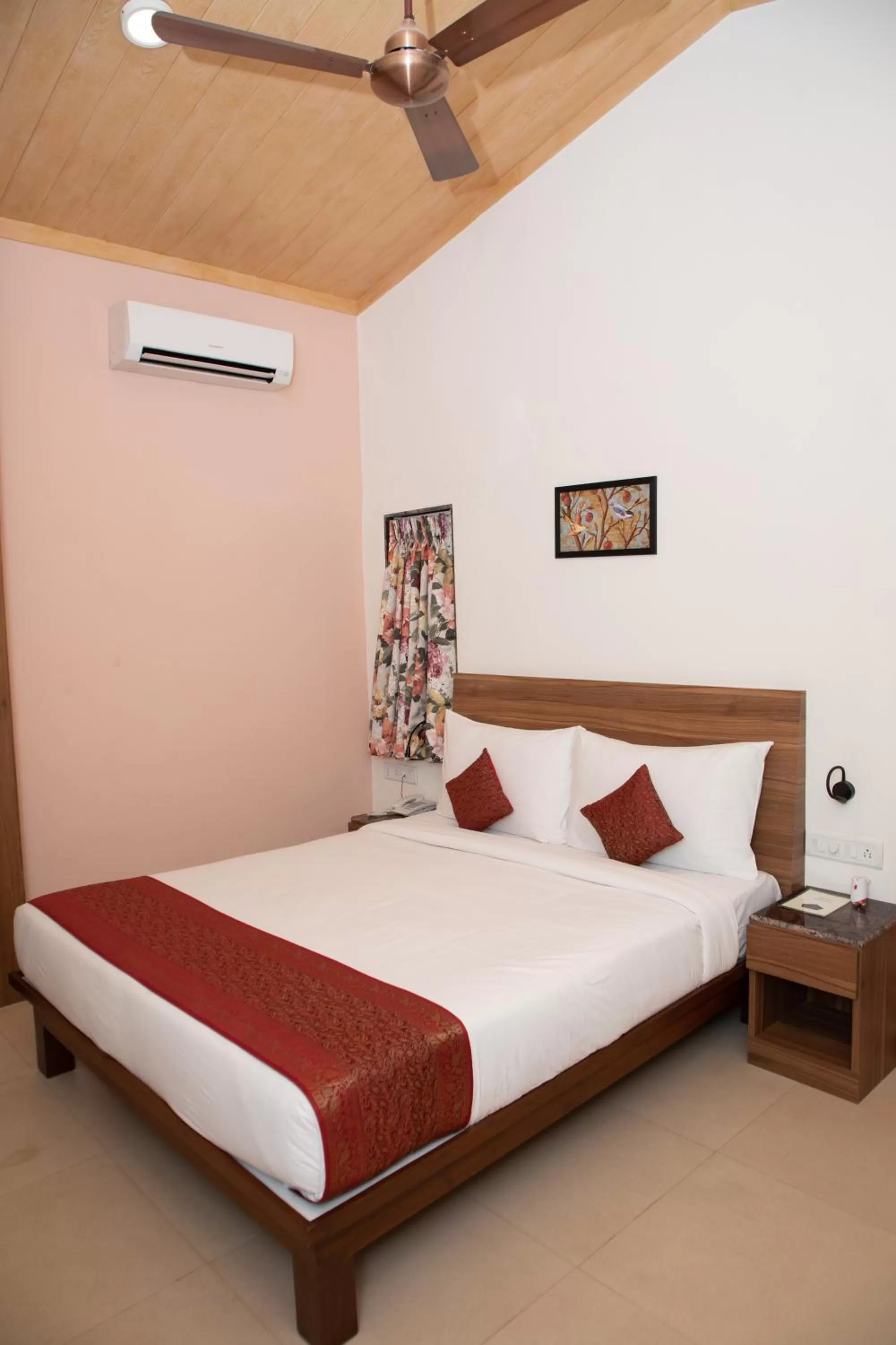 Bedroom in Bella Vista Mahabaleshwar