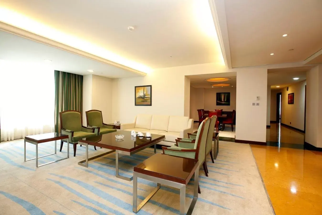 TV and multimedia, Seating Area in Holiday Inn Olaya, an IHG Hotel