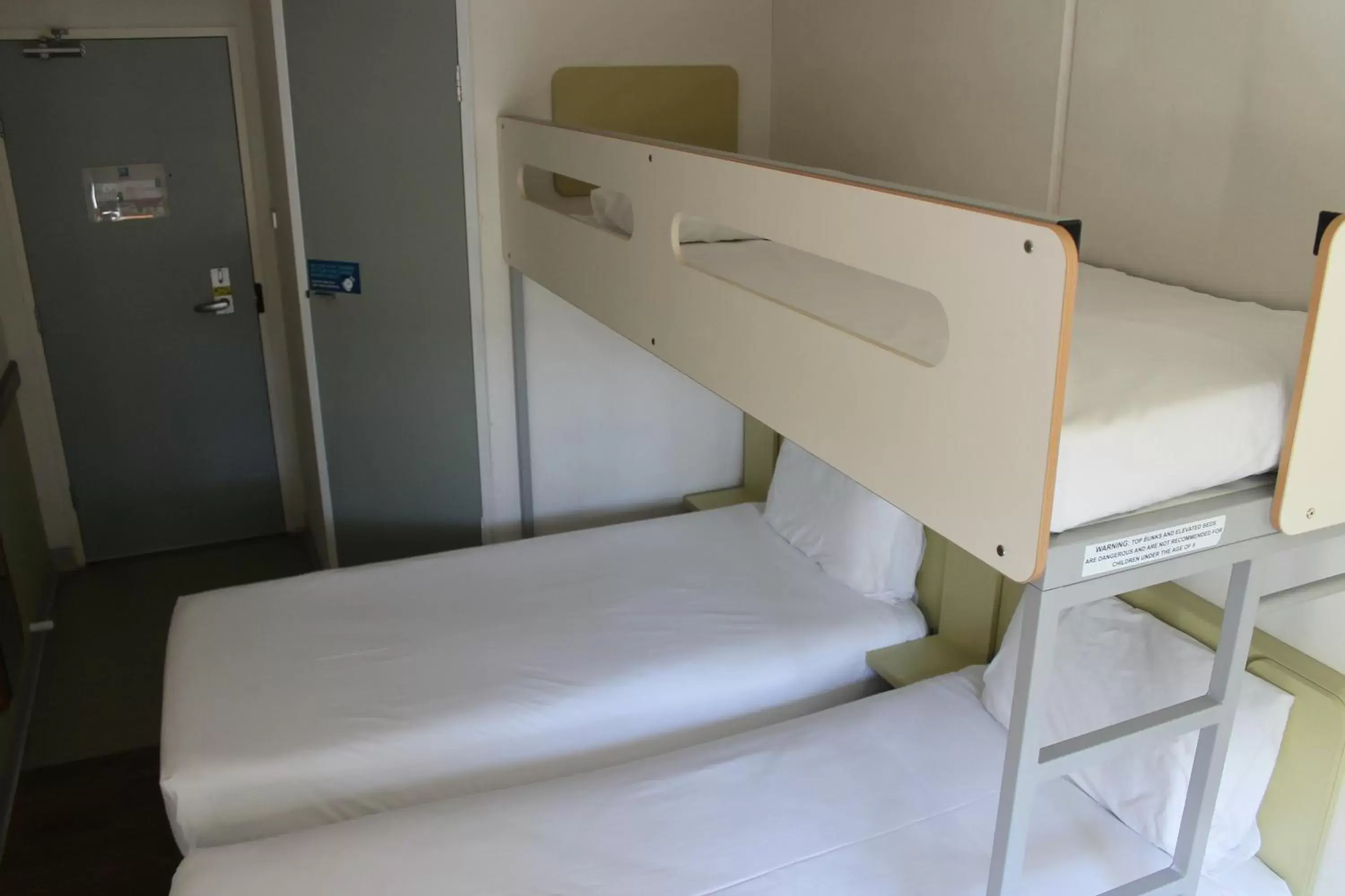 Bed, Bunk Bed in ibis Budget - Melbourne Airport