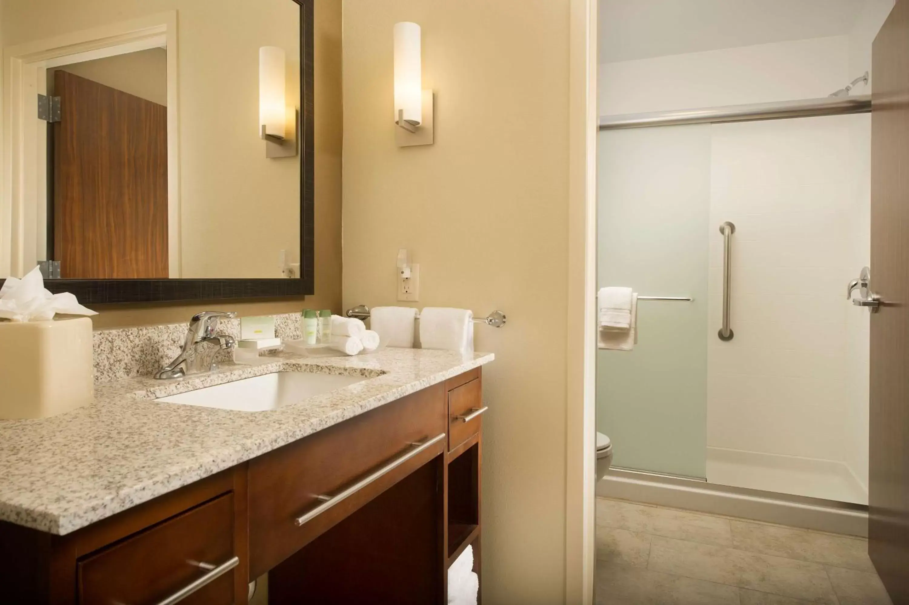 Bathroom in Homewood Suites by Hilton Lackland AFB/SeaWorld, TX