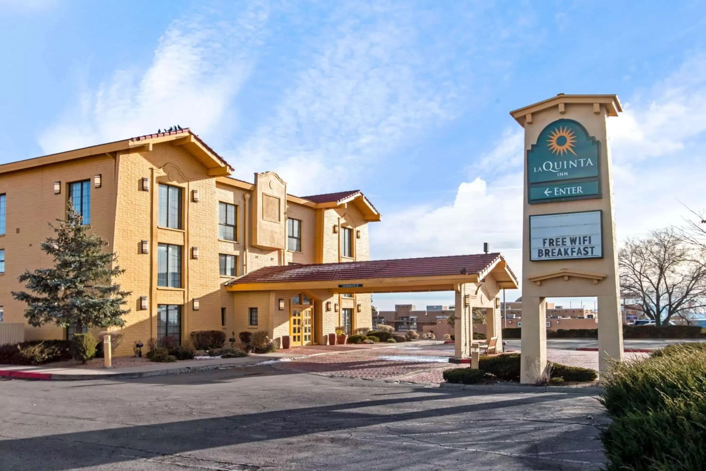 Property building in La Quinta Inn by Wyndham Santa Fe