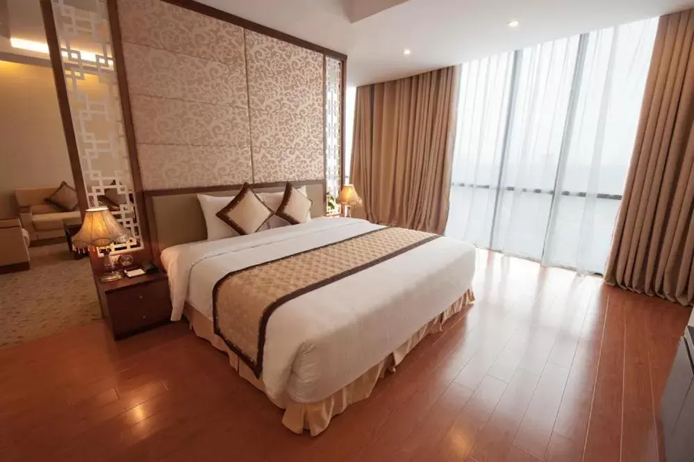 Deluxe Double or Twin Room in Muong Thanh Grand Xa La Hotel