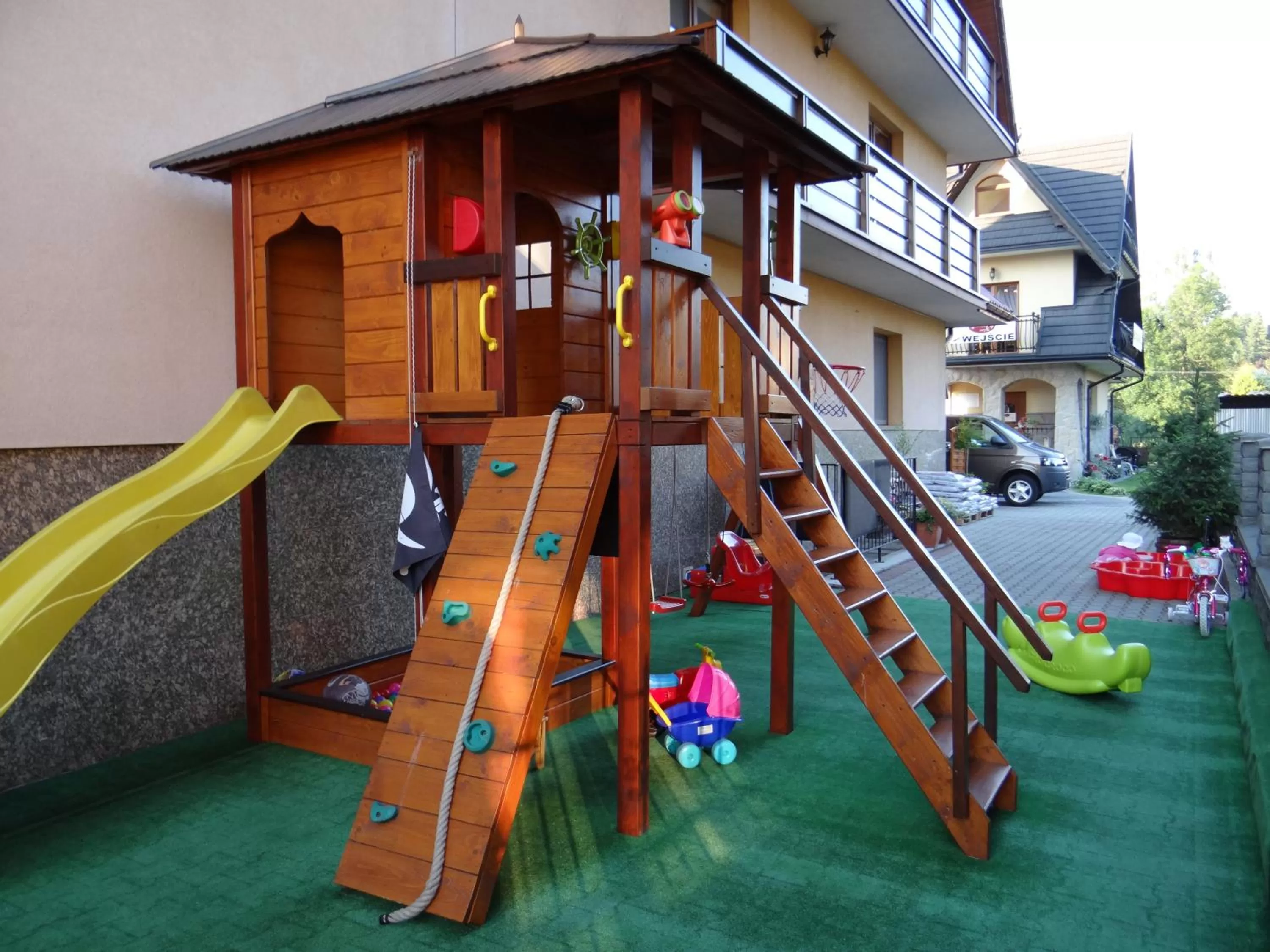 Children play ground in Dom Wypoczynkowy Stokrotka