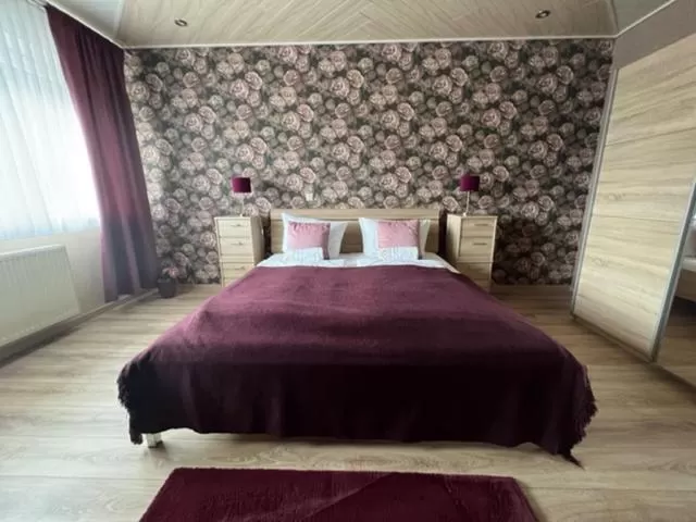 Bed in Hotel Rehkitz