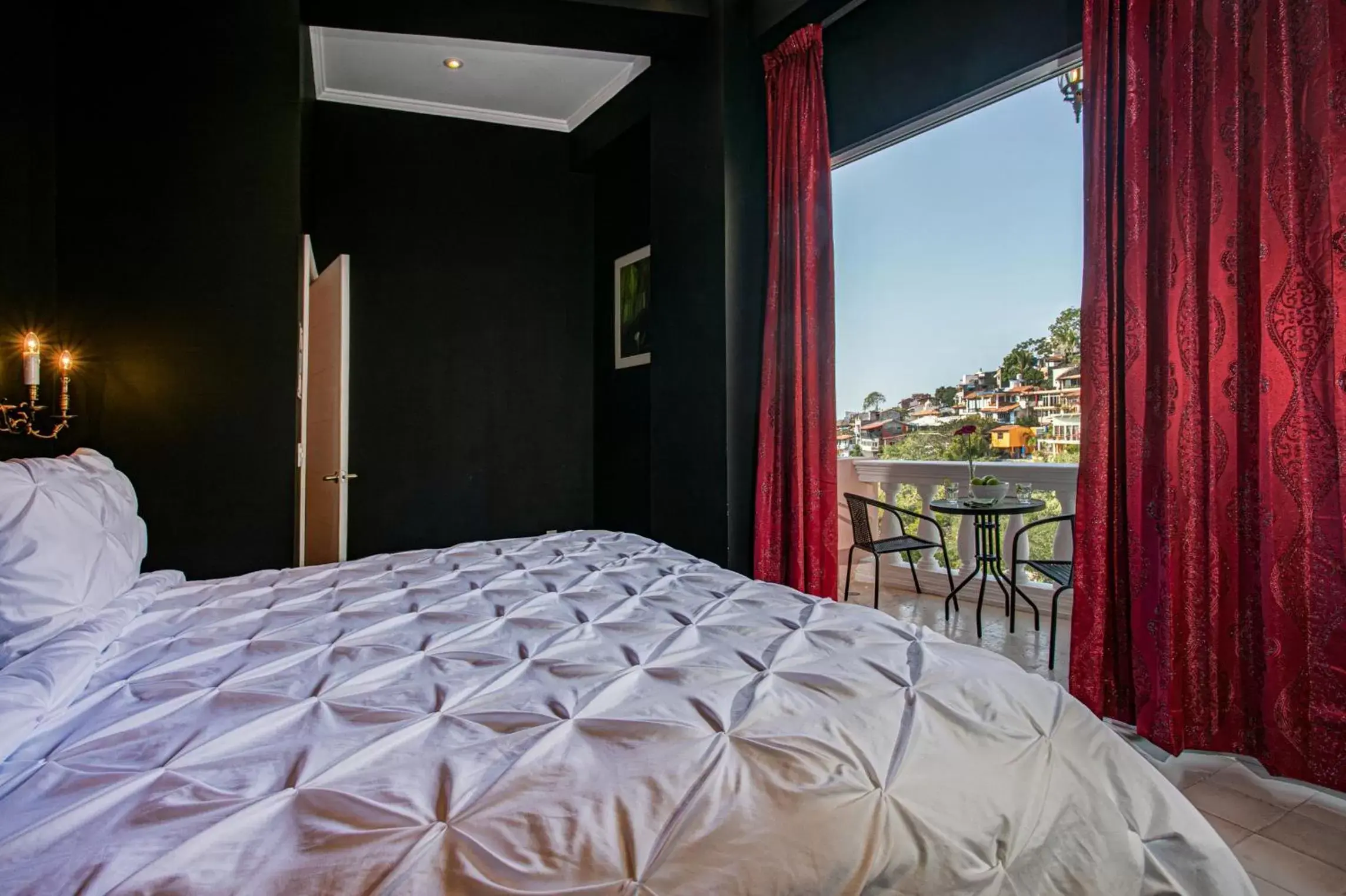 Photo of the whole room, Bed in Hotel Boutique Rivera Del Rio