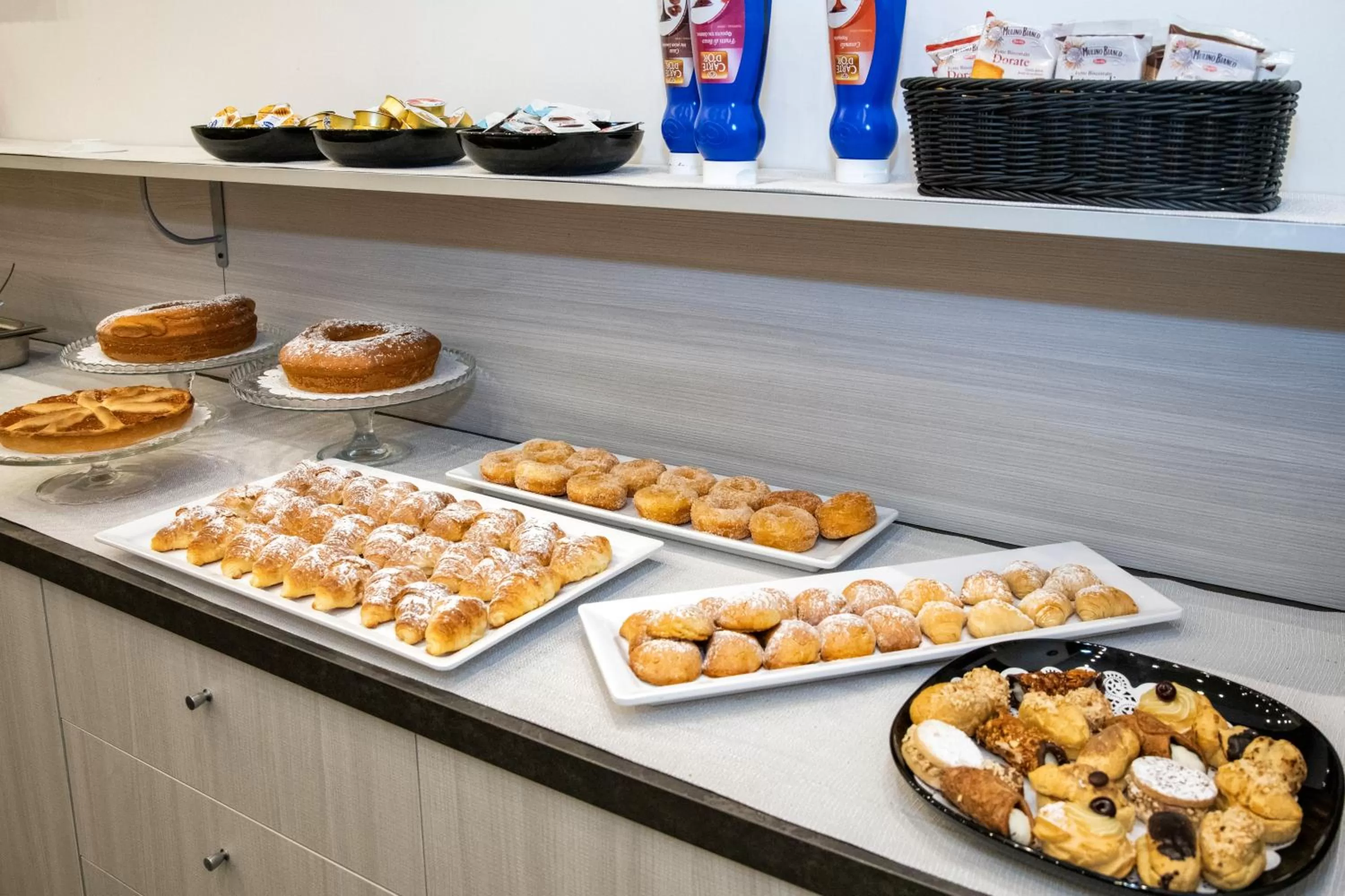 Breakfast in Villa Elisio Hotel & Spa