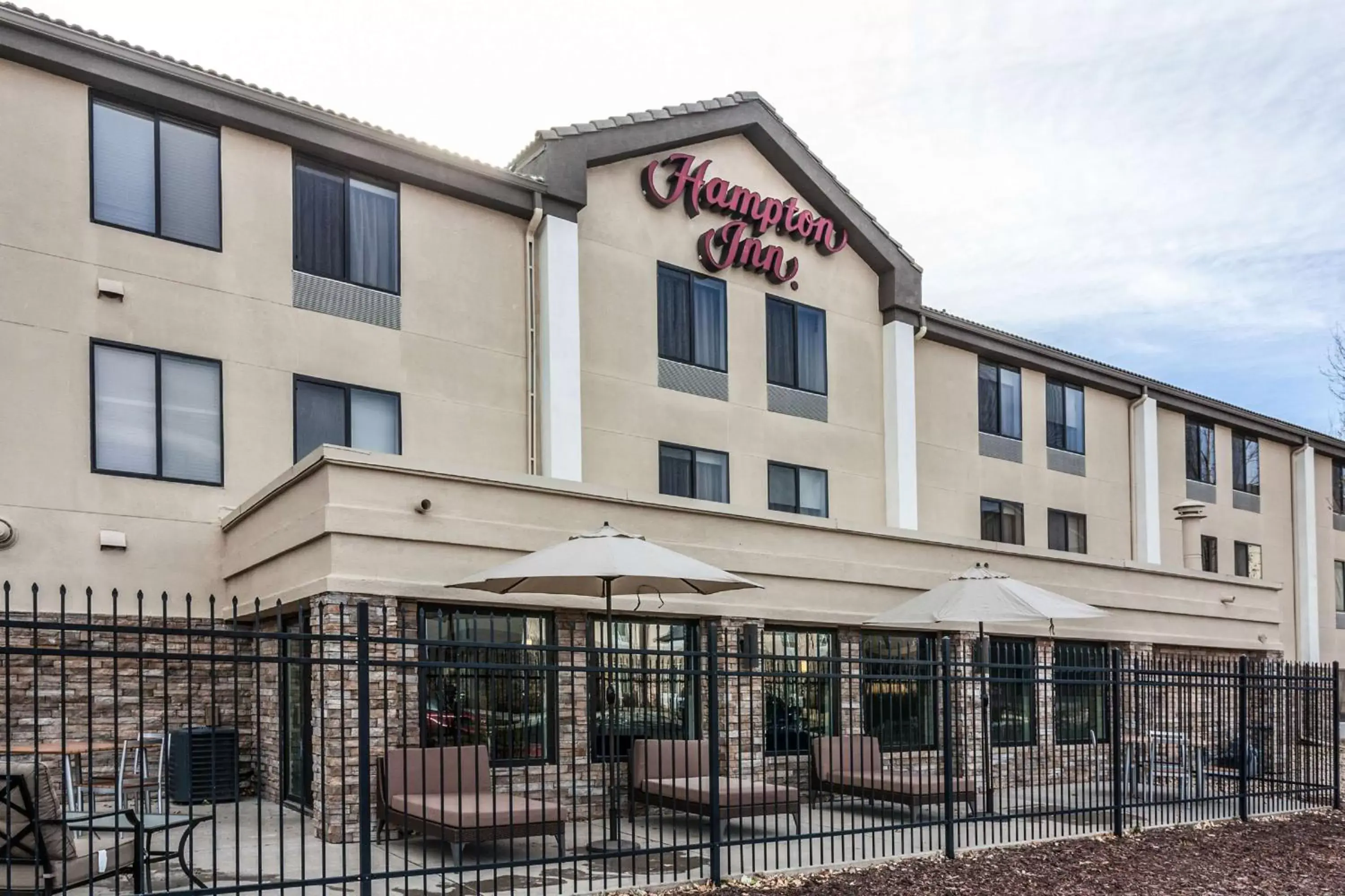 Property building in Hampton Inn Colorado Springs-Airport Property building in Hampton Inn Colorado Springs-Airport
