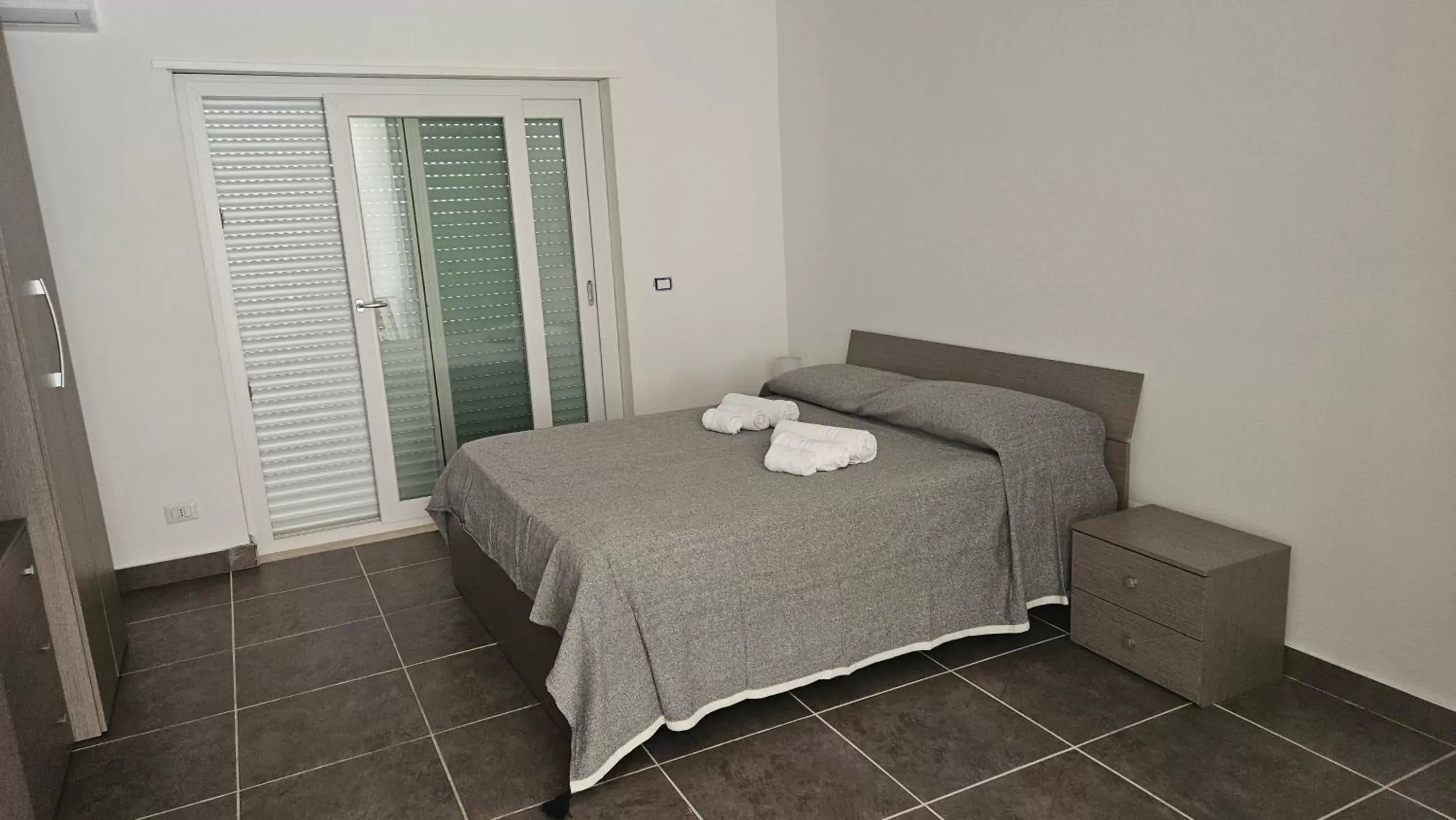 Apartment with Terrace in Pescasubacquea Apartment with Terrace in Pescasubacquea