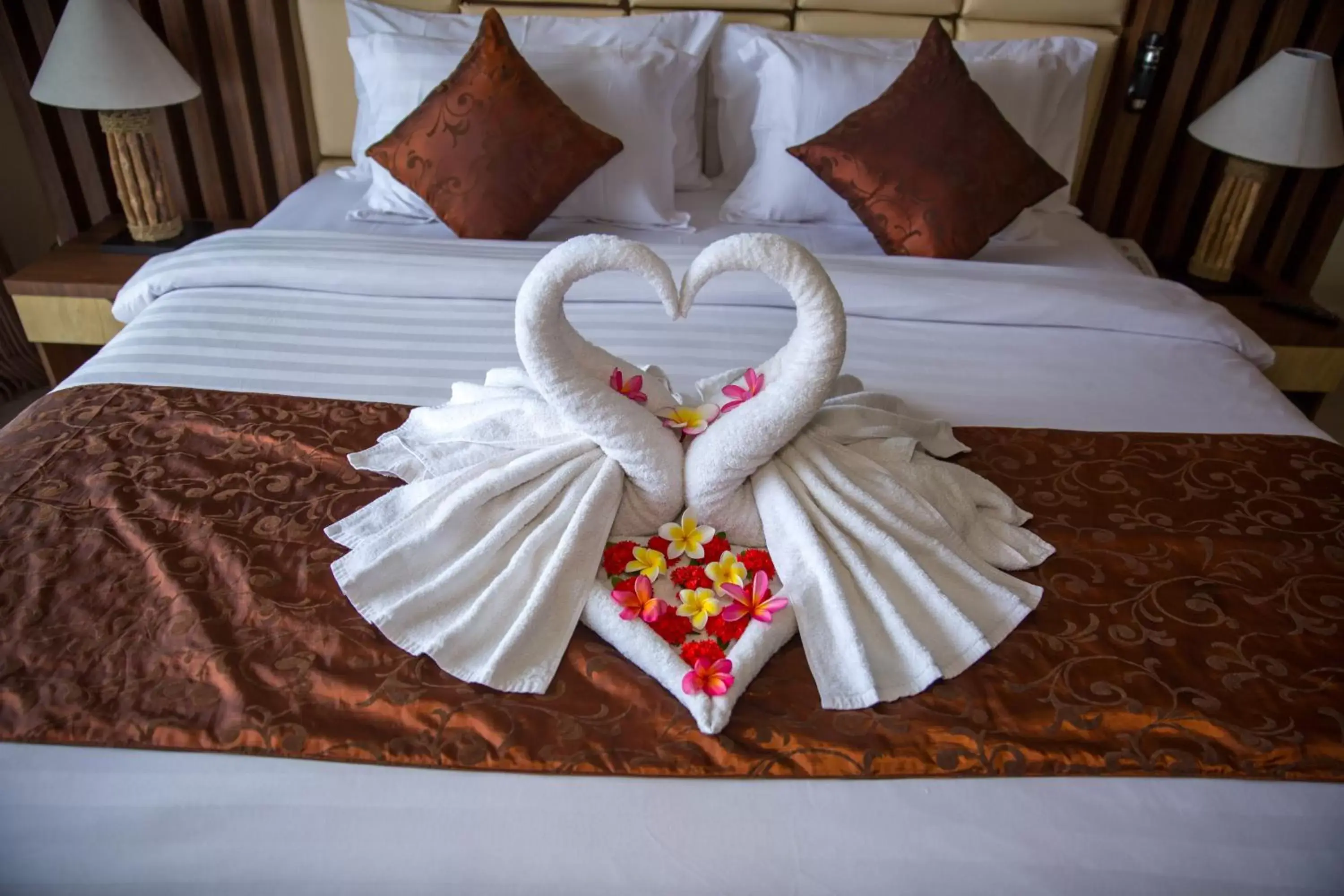 Decorative detail, Bed in Semabu Hills Hotel Nusa Penida