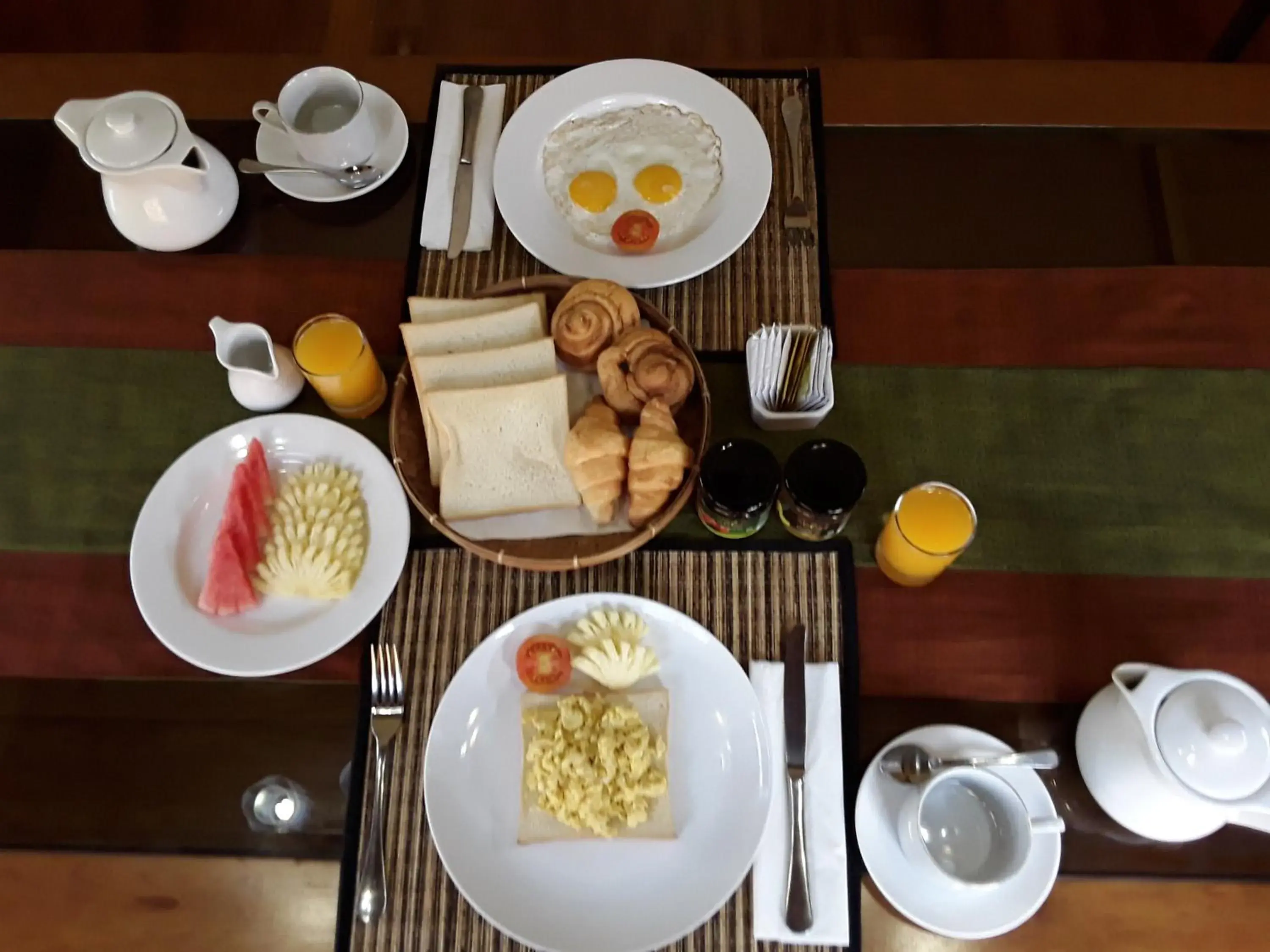 Breakfast in Apel Villa Sanur