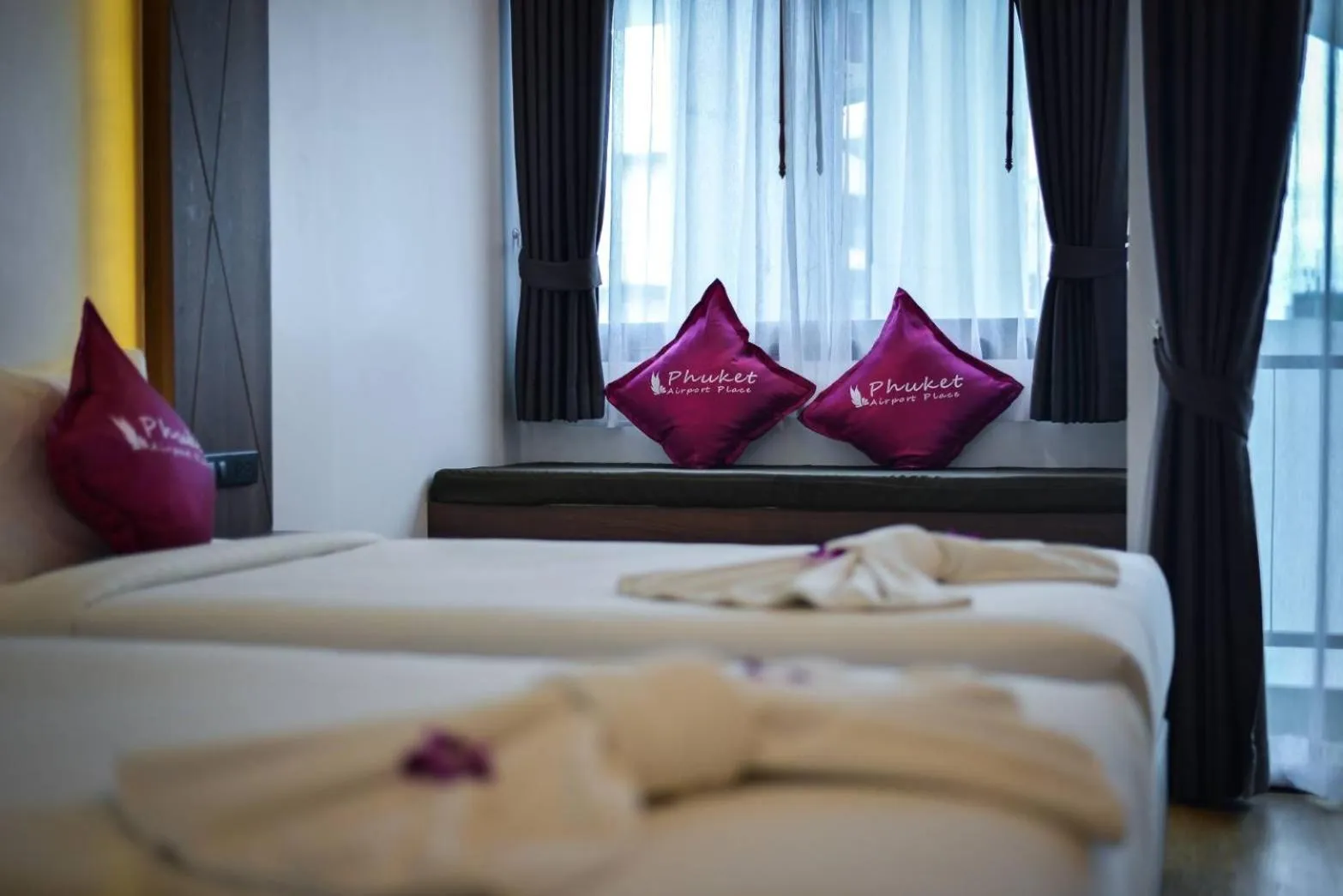 Bed in Phuket Airport Place