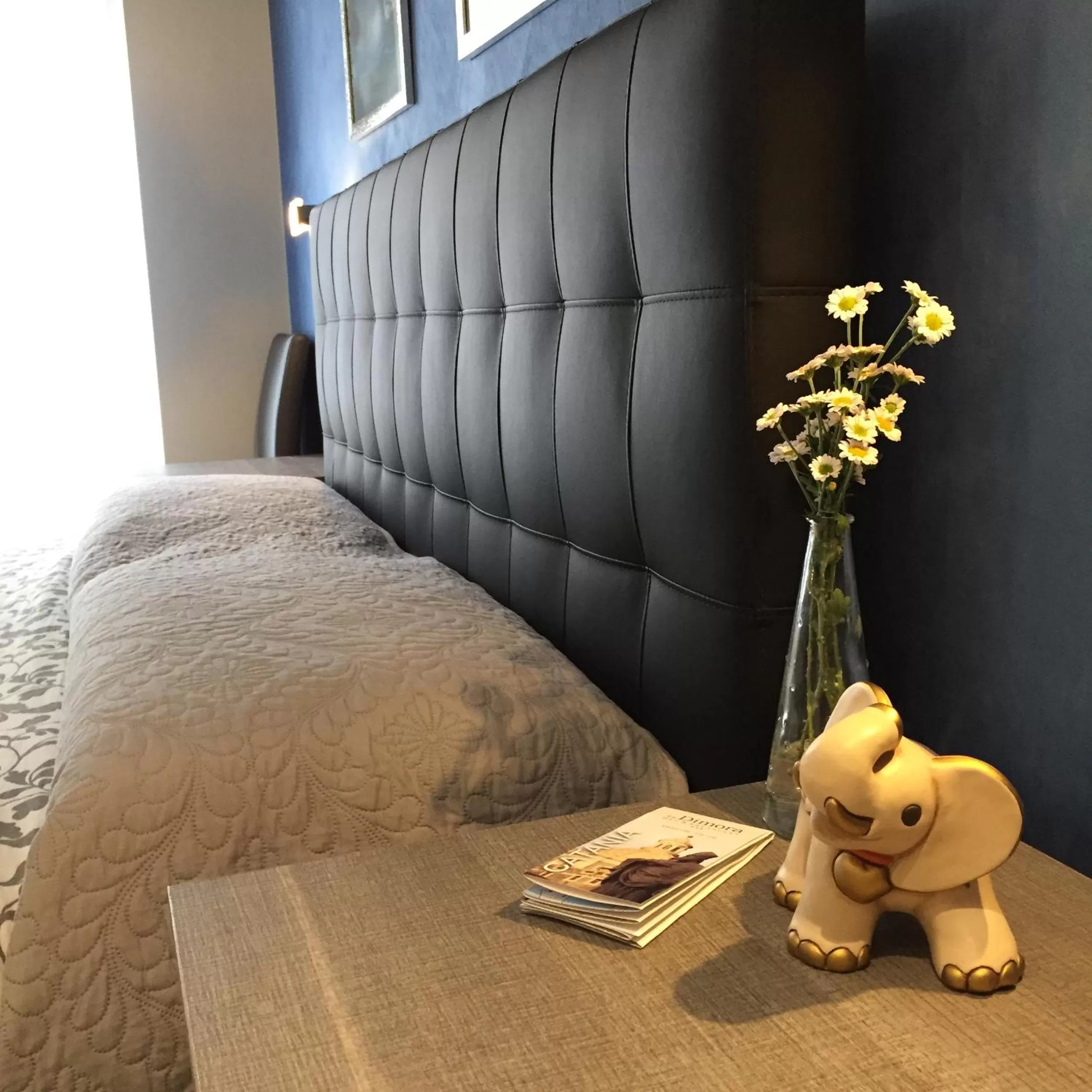 Decorative detail in La Dimora