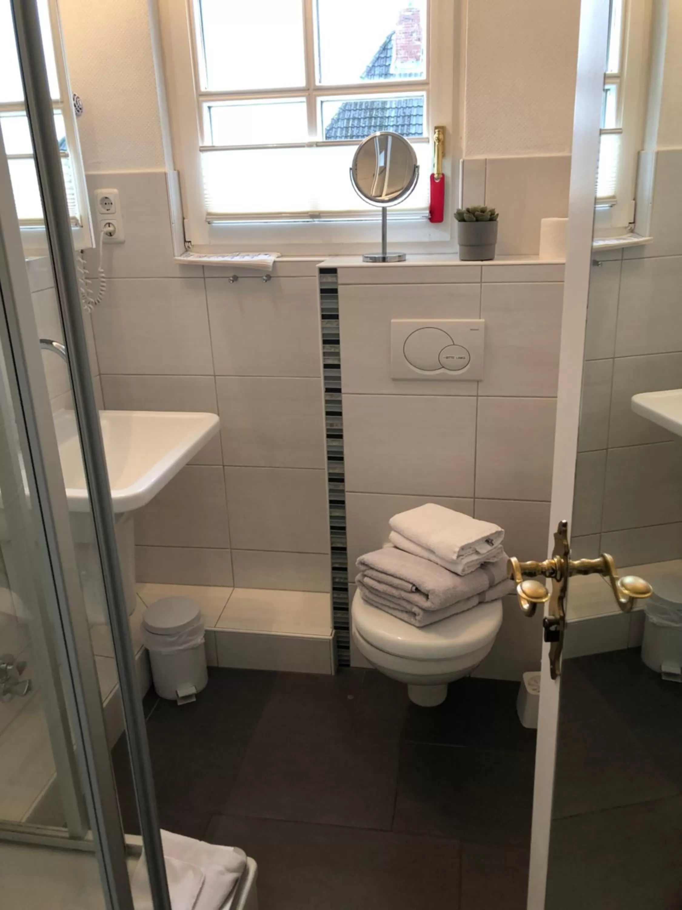 Toilet in Hotel garni Seeluft Büsum