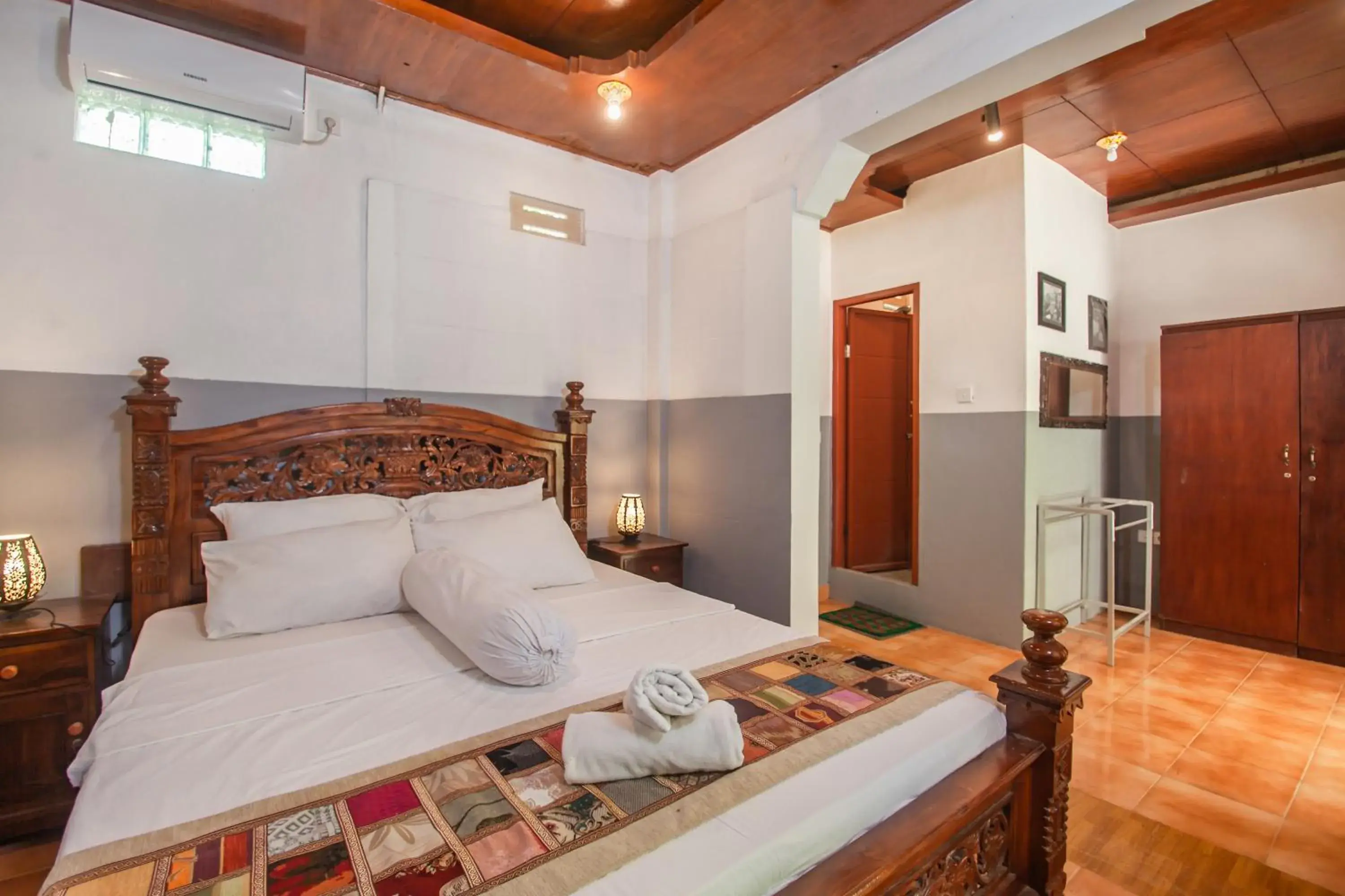 Photo of the whole room, Bed in Pondok Taksu Bali