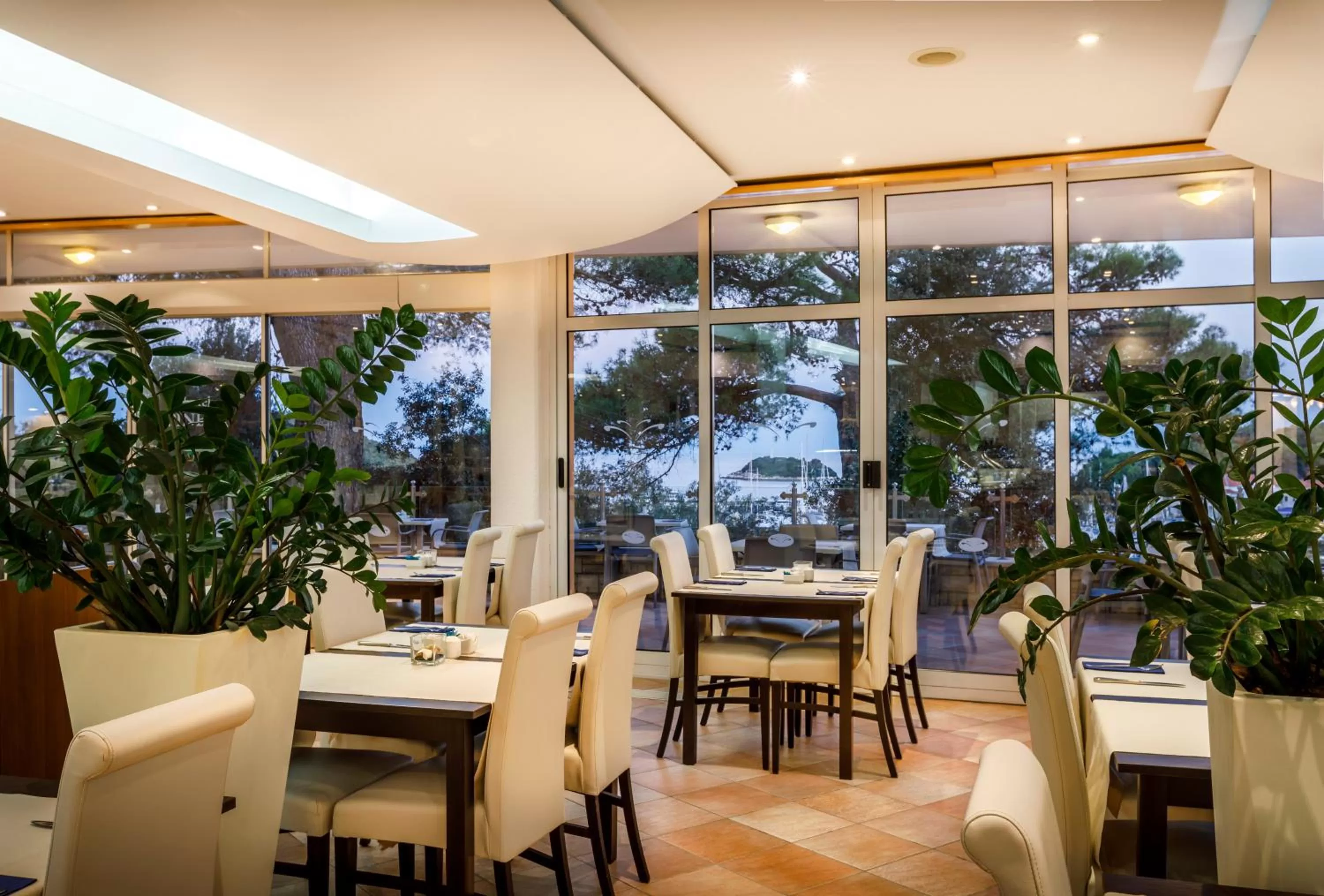 Restaurant/places to eat in Maistra Select Pineta Hotel