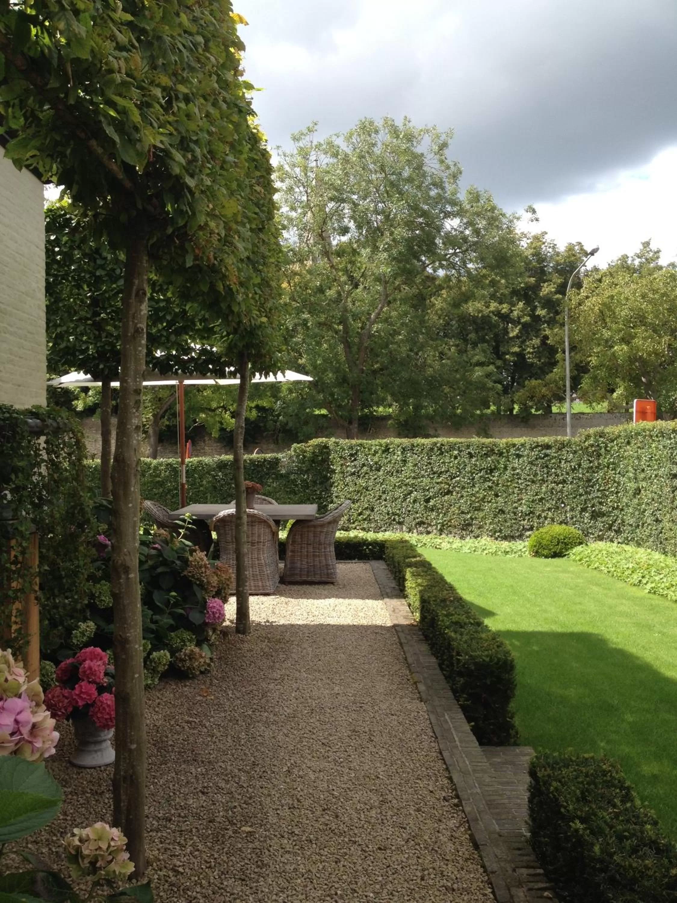 Summer, Garden in Guesthouse Villa Vauban