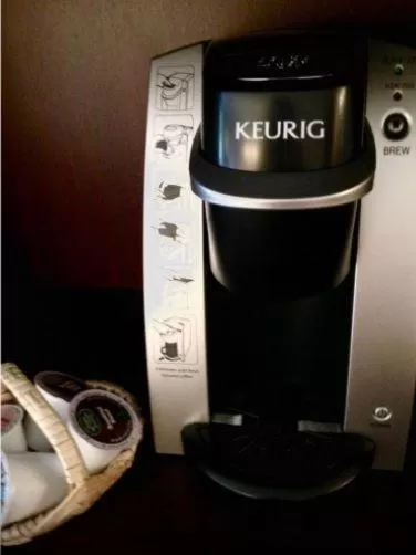 Coffee/tea facilities in Kirkwood Inn