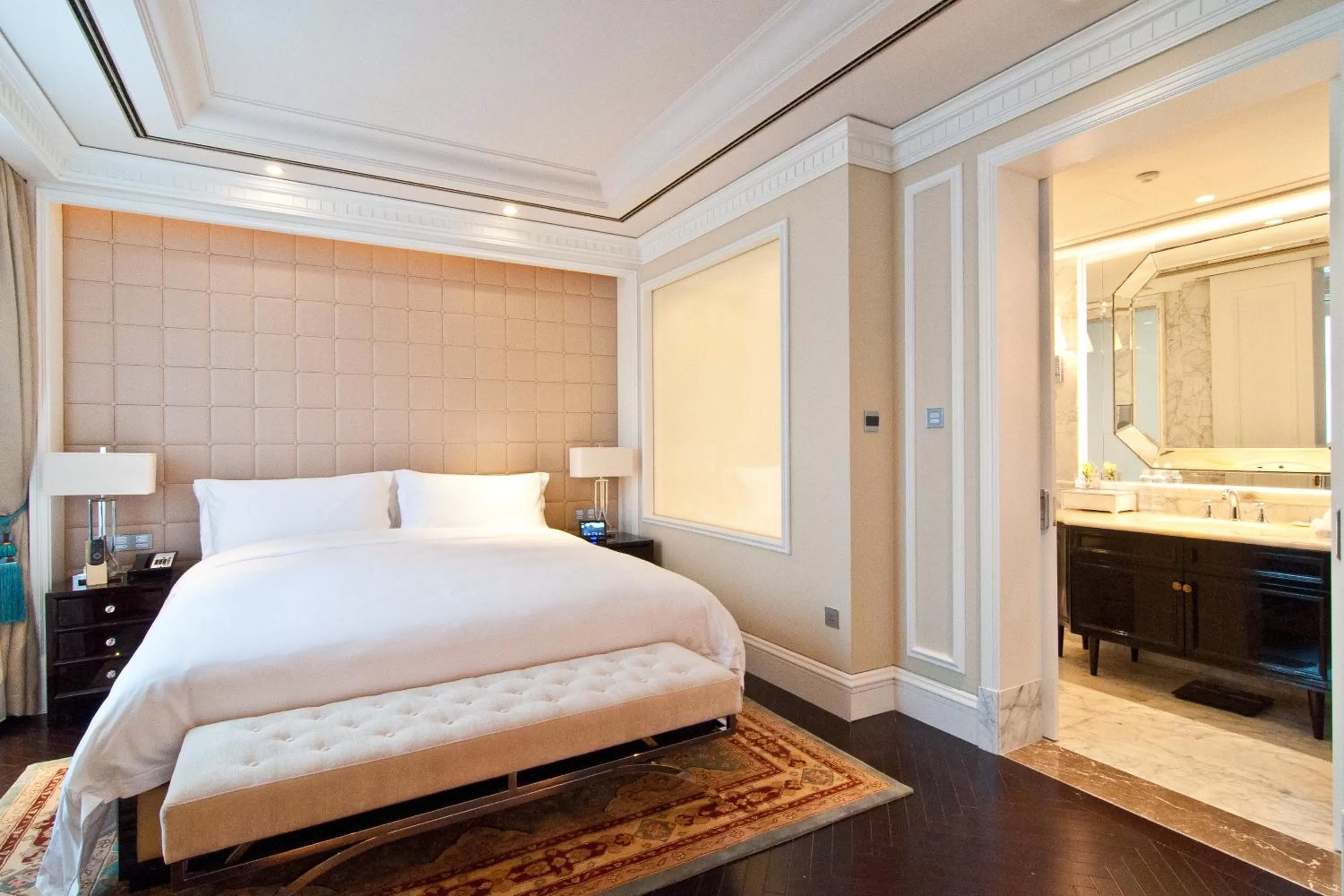 Bedroom, Bed in Sofitel Legend People's Grand Hotel Xi'an