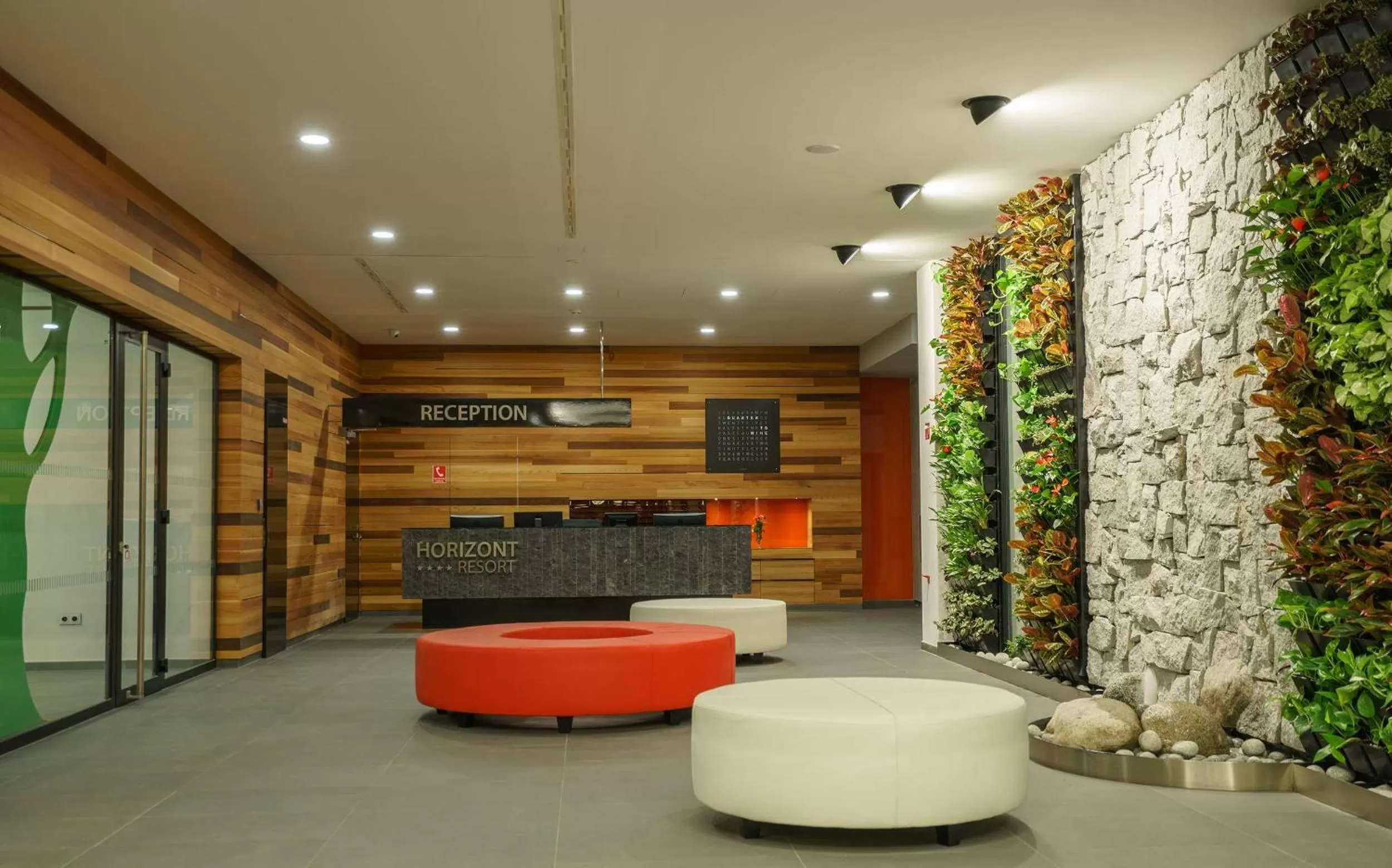 Lobby or reception in Horizont Resort