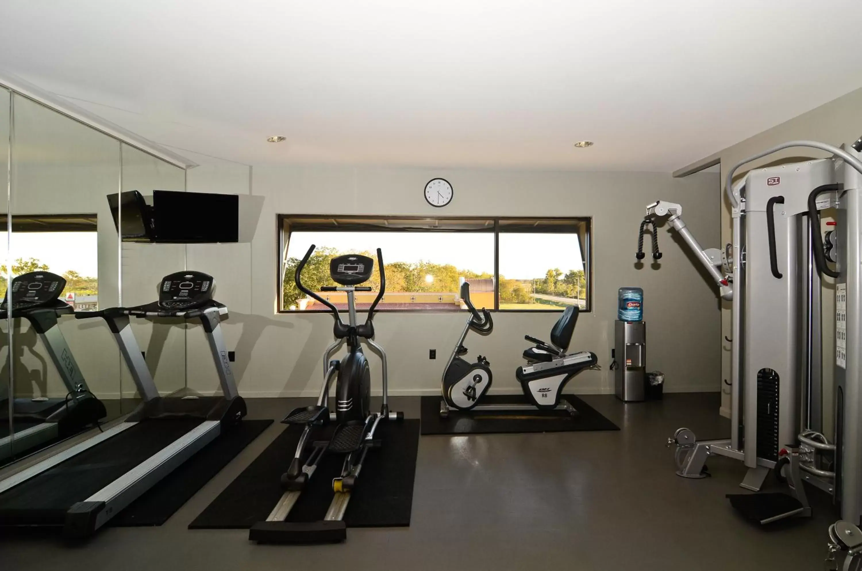 Fitness centre/facilities in Baymont by Wyndham Columbus Fitness centre/facilities in Baymont by Wyndham Columbus