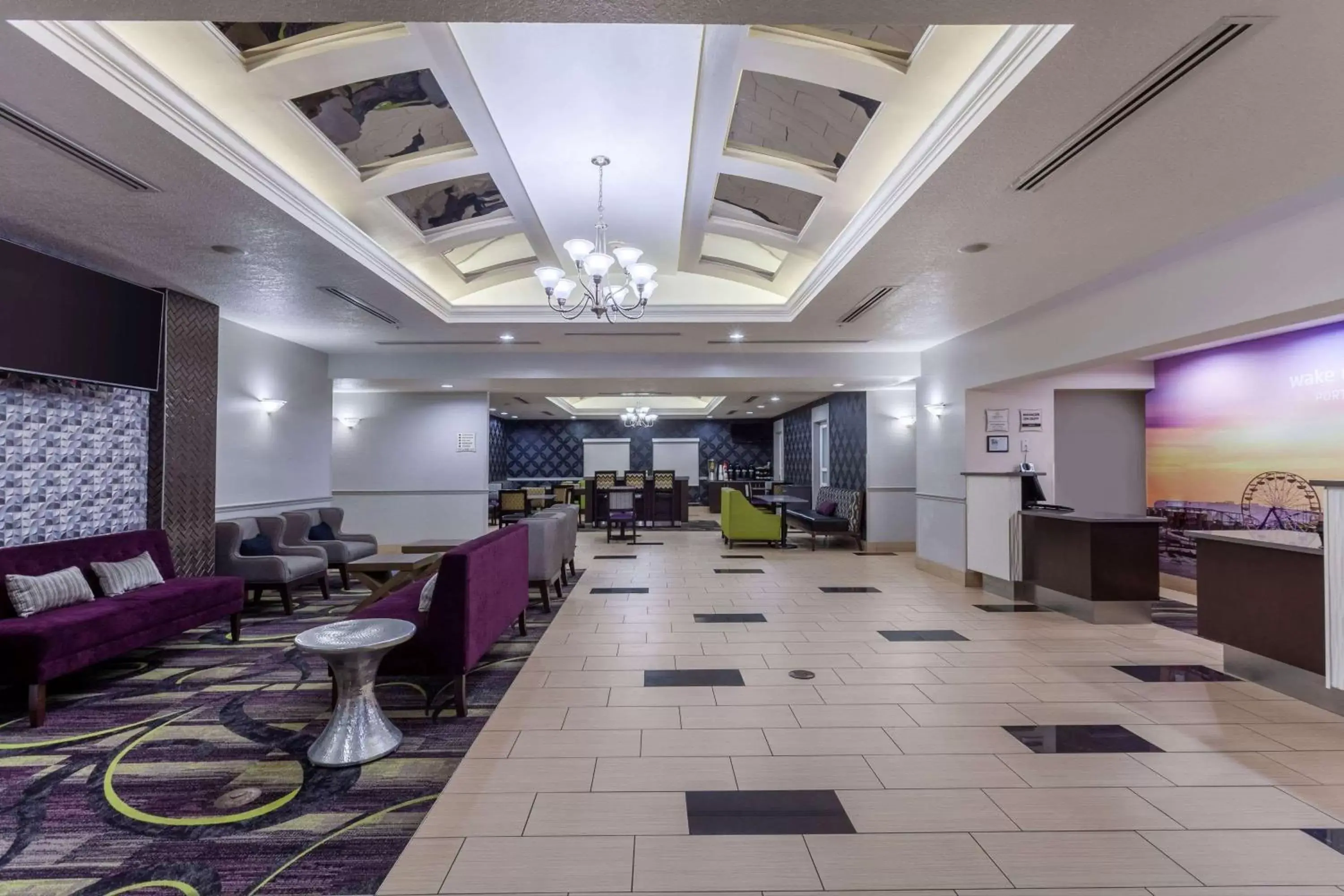 Lobby or reception in La Quinta by Wyndham Port Orange / Daytona Lobby or reception in La Quinta by Wyndham Port Orange / Daytona