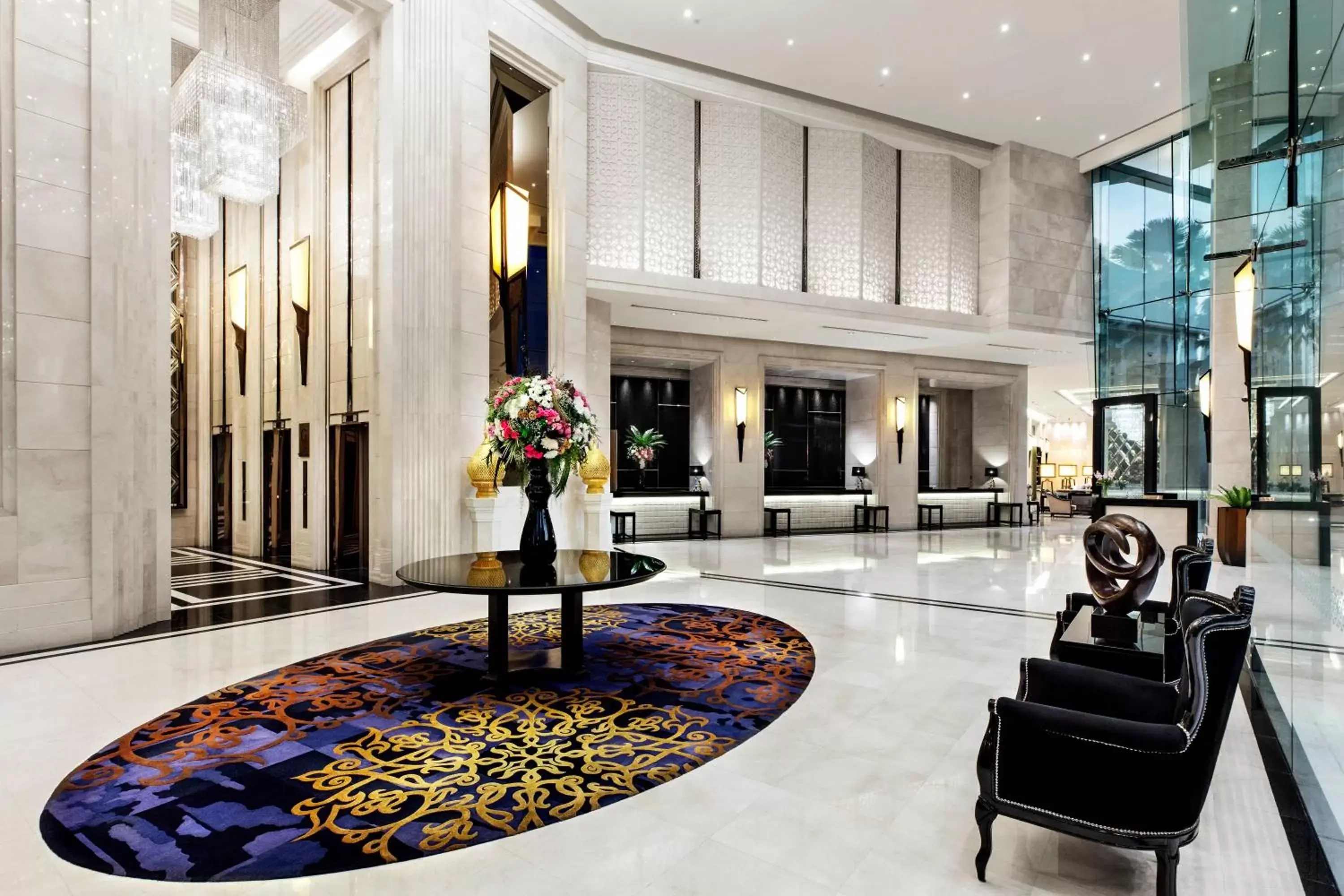 Lobby or reception in Grande Centre Point Hotel Terminal21