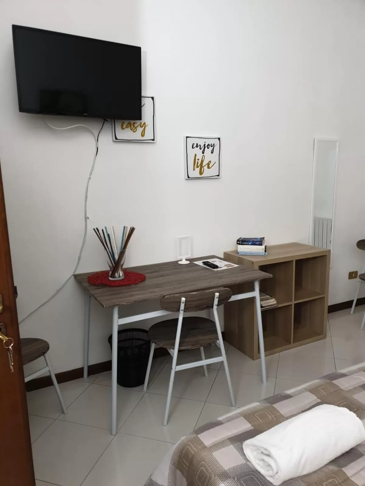 TV and multimedia, TV/Entertainment Center in Alba central City