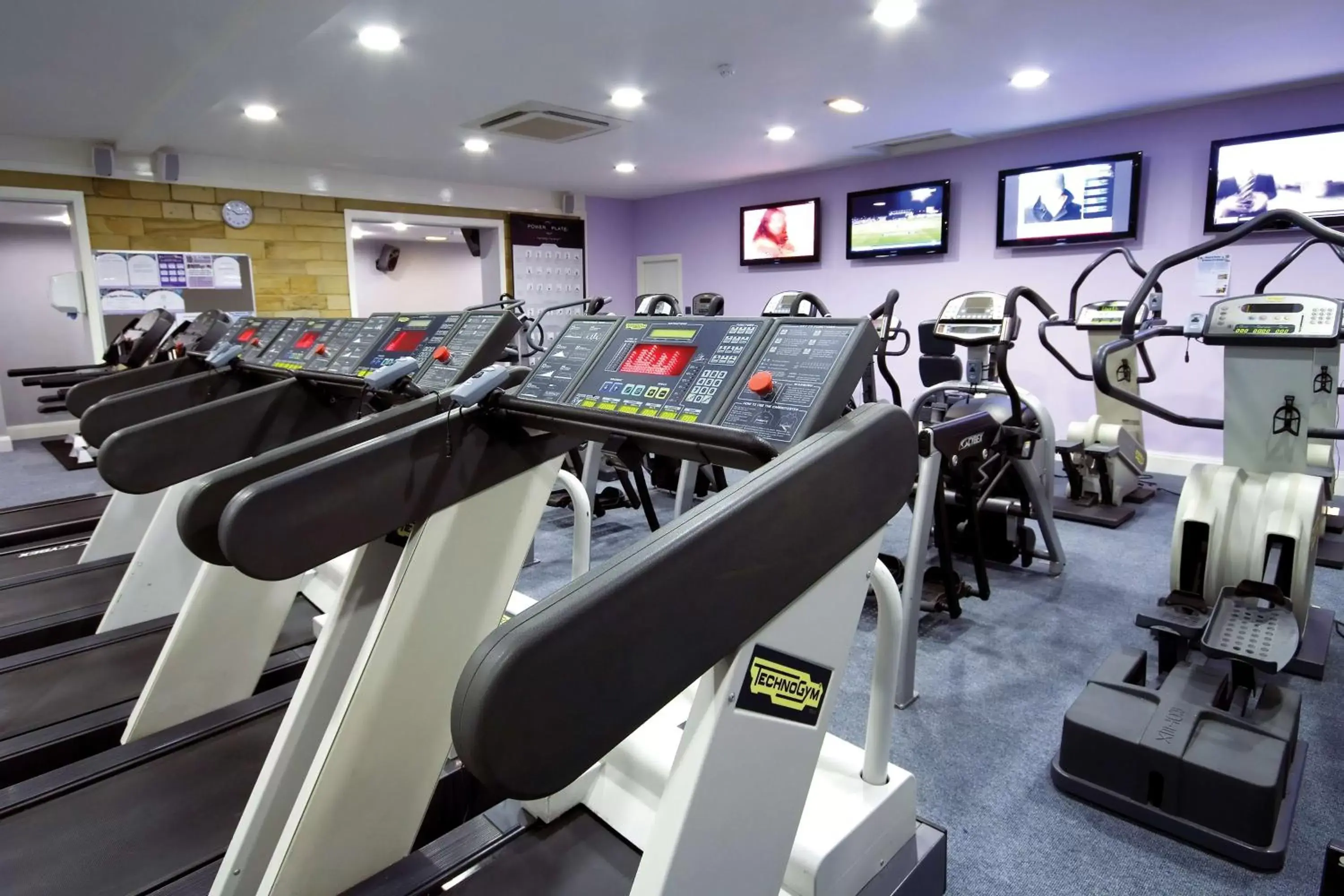 Fitness centre/facilities, Fitness Center/Facilities in Burnley North Oaks Hotel and Leisure Club