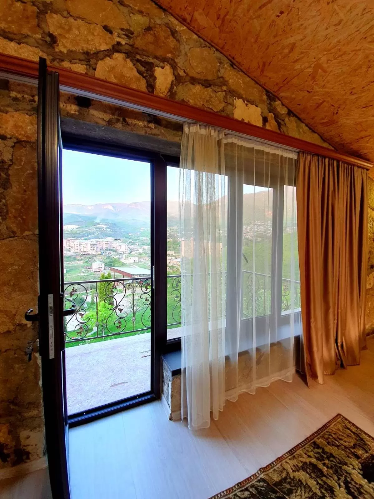 Bed in Guest House Ijevan's Garden