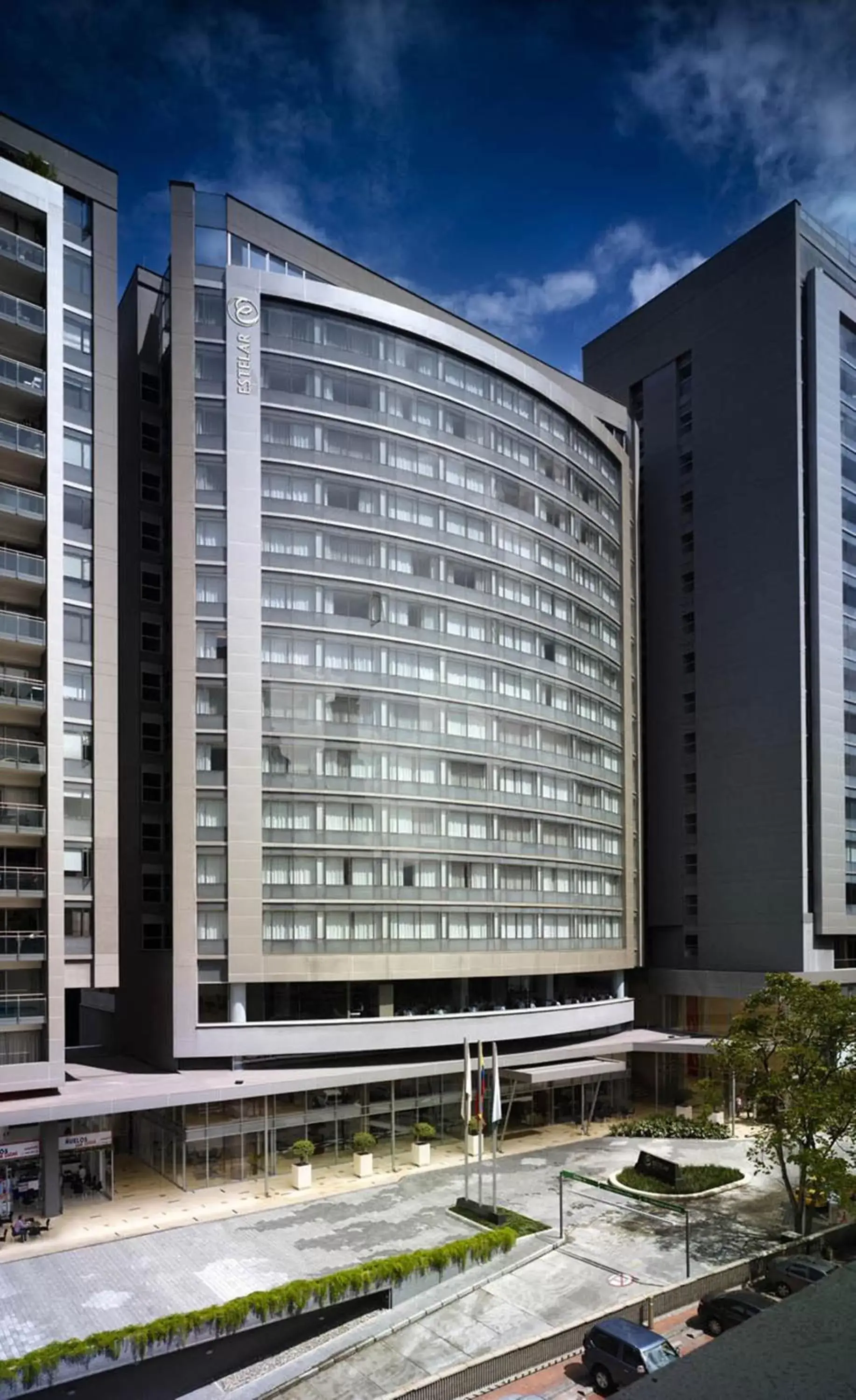 Facade/entrance, Property Building in Hotel Estelar Milla De Oro