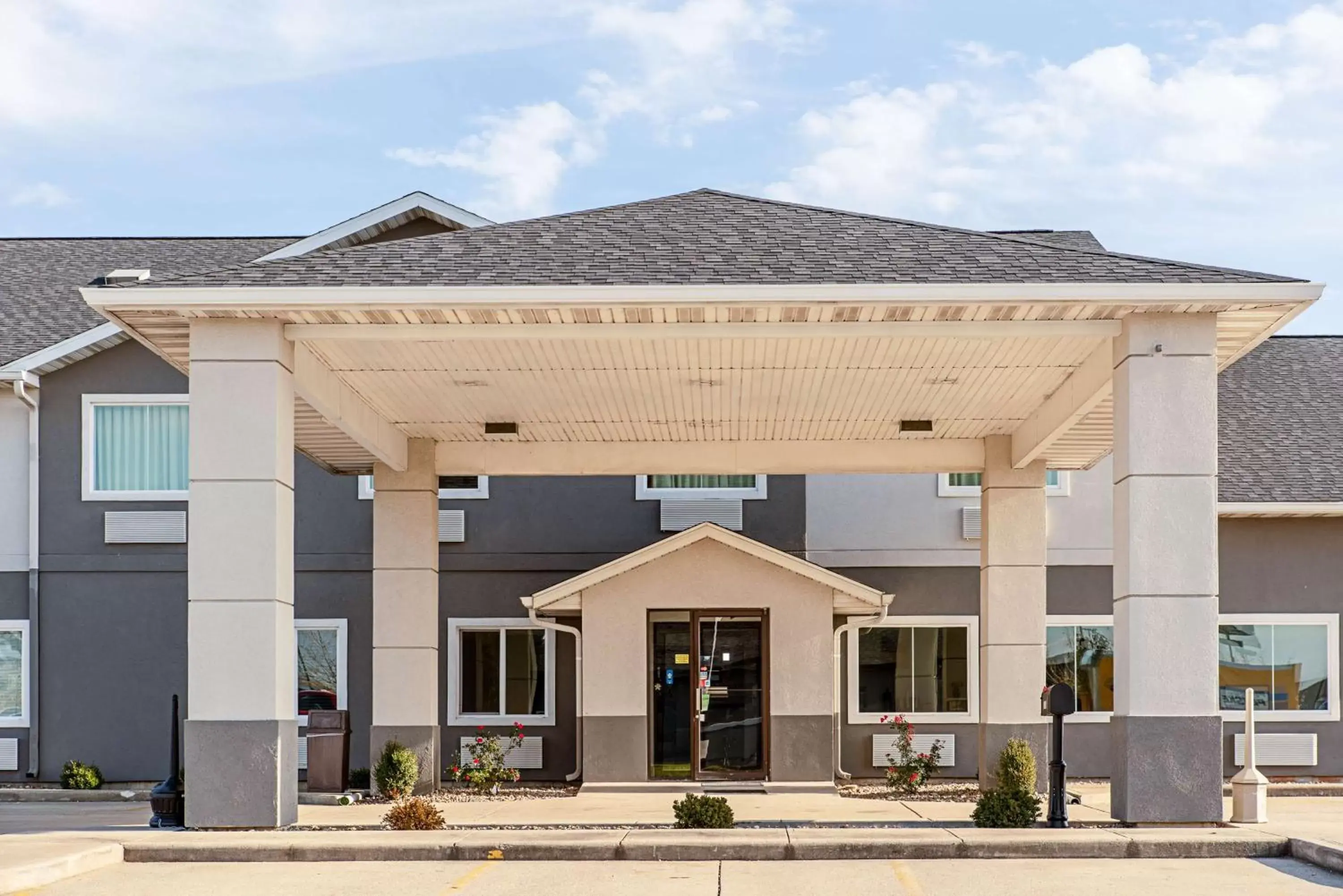 Property building in Motel 6-Lebanon, IN Property building in Motel 6-Lebanon, IN