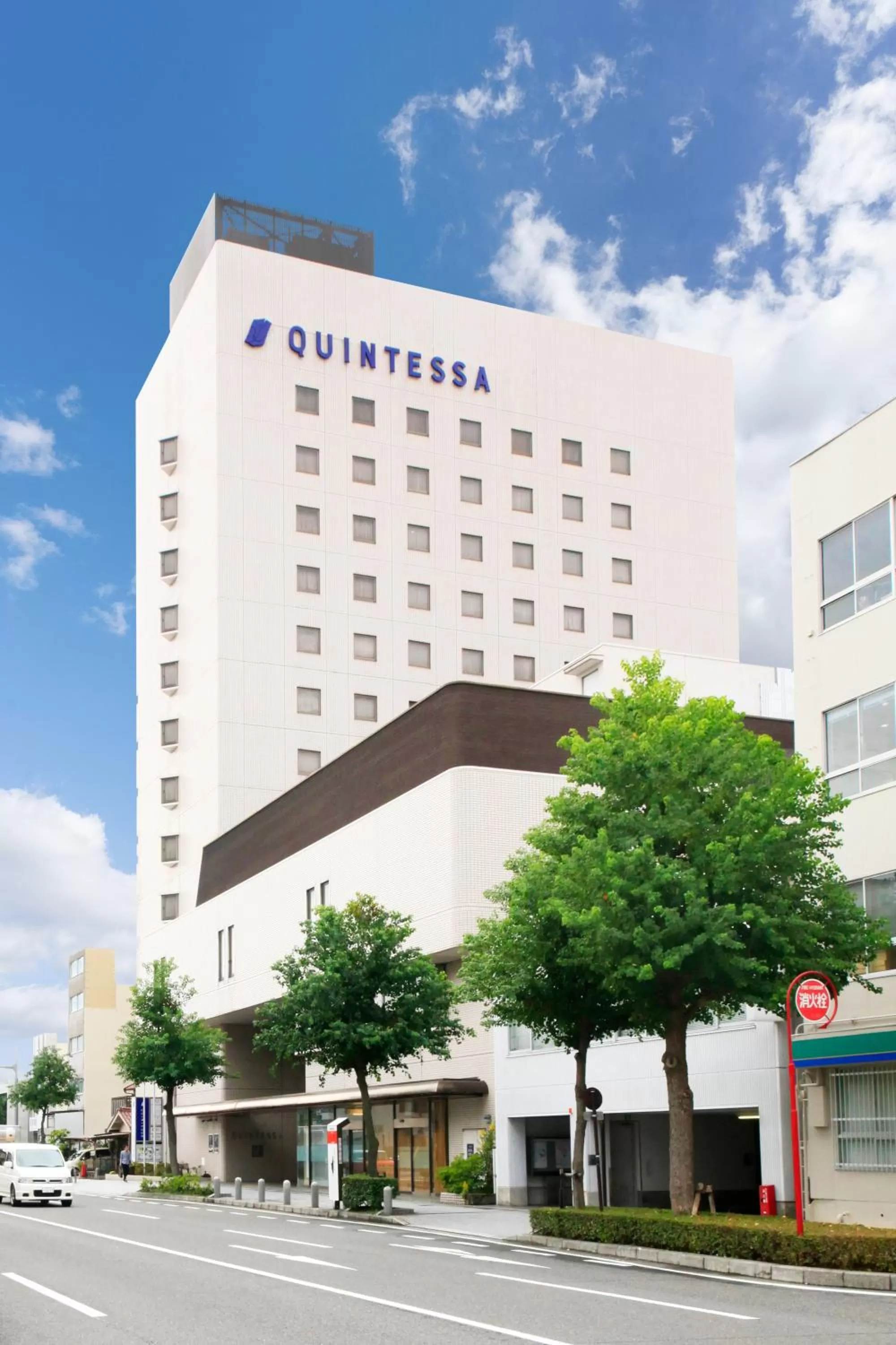 Property building in Quintessa Hotel Ogaki