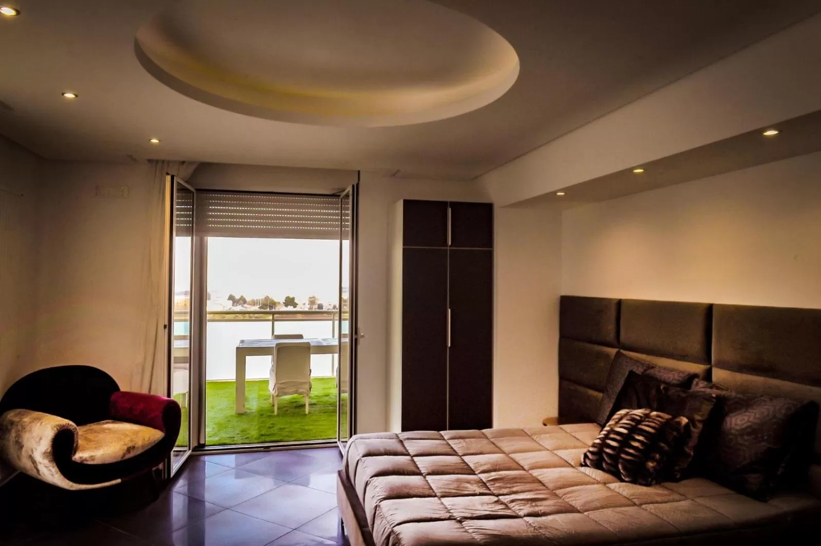 Photo of the whole room in AIRPORT BARi DELUXE