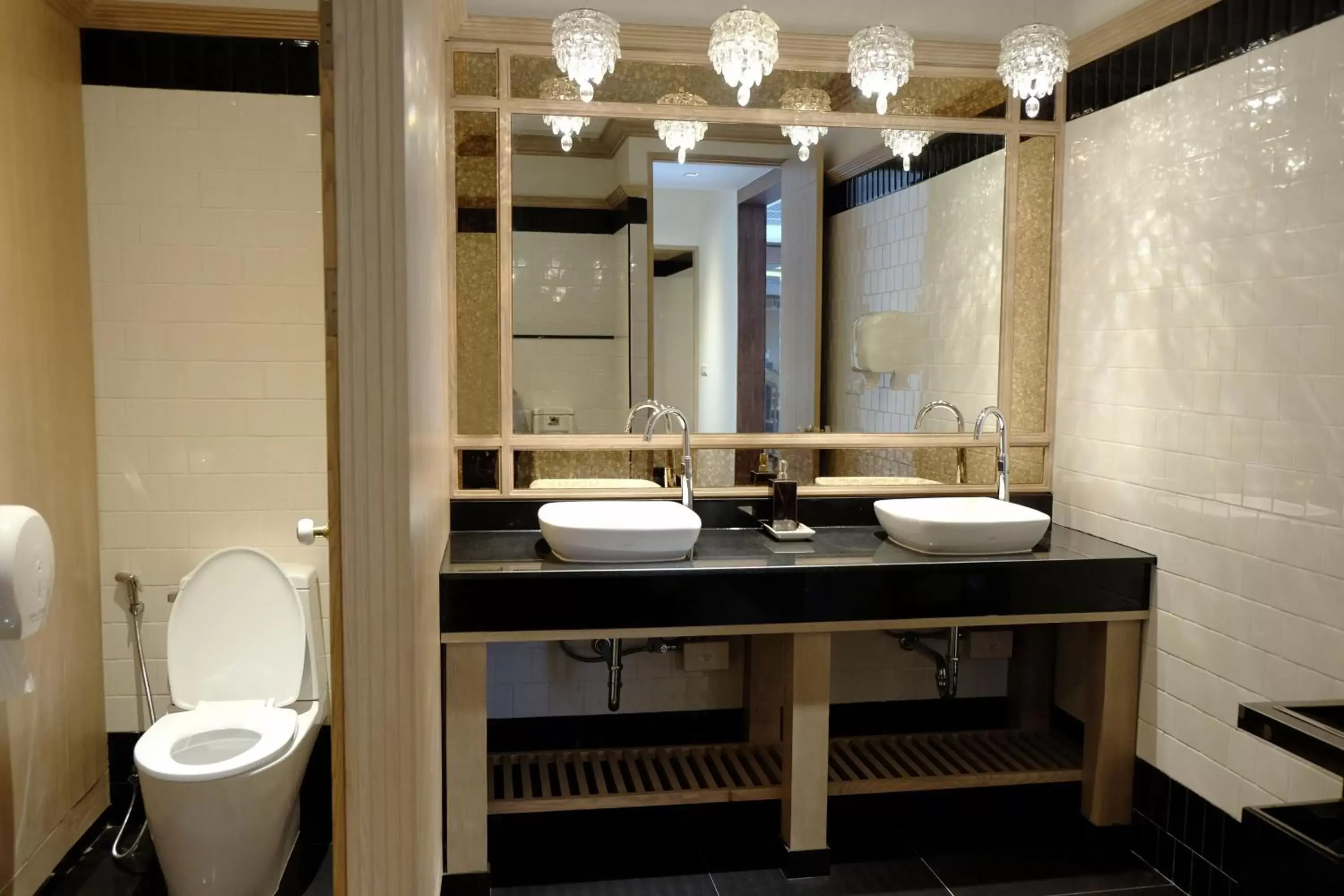 Area and facilities, Bathroom in Methavalai Residence Hotel - SHA Extra Plus