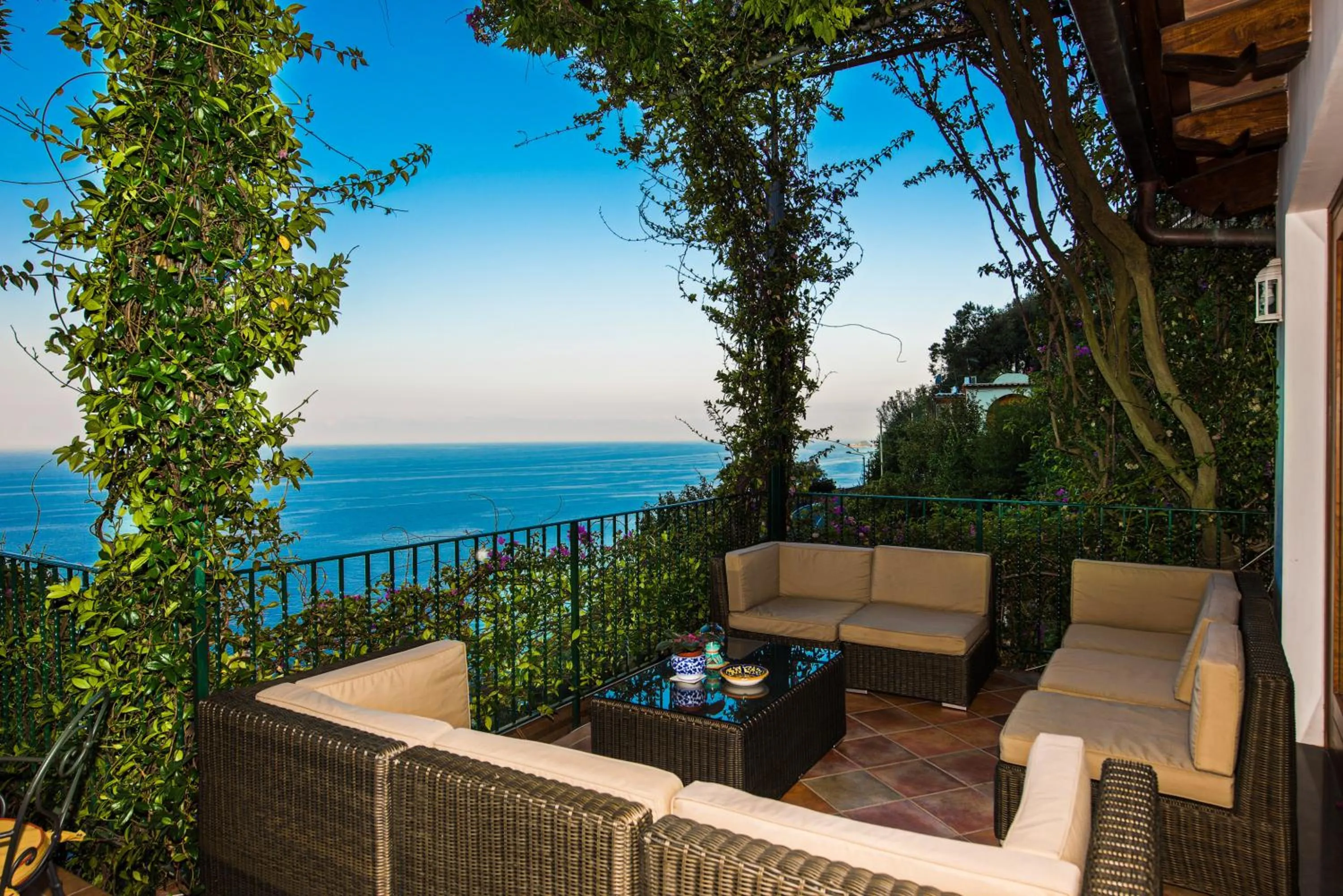 Patio in Hotel Pellegrino
