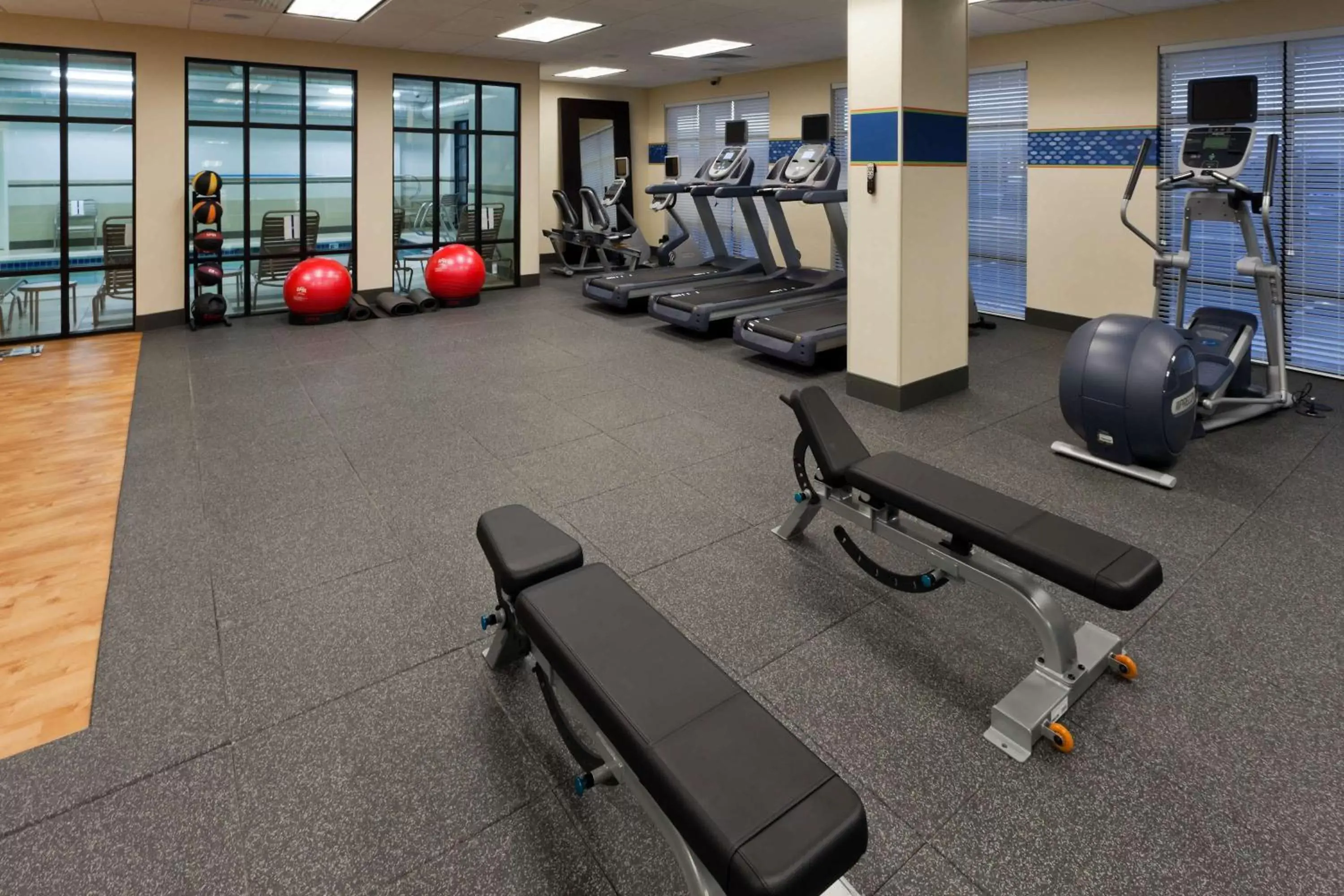 Fitness centre/facilities in Hampton Inn & Suites Denver Airport / Gateway Park Fitness centre/facilities in Hampton Inn & Suites Denver Airport / Gateway Park