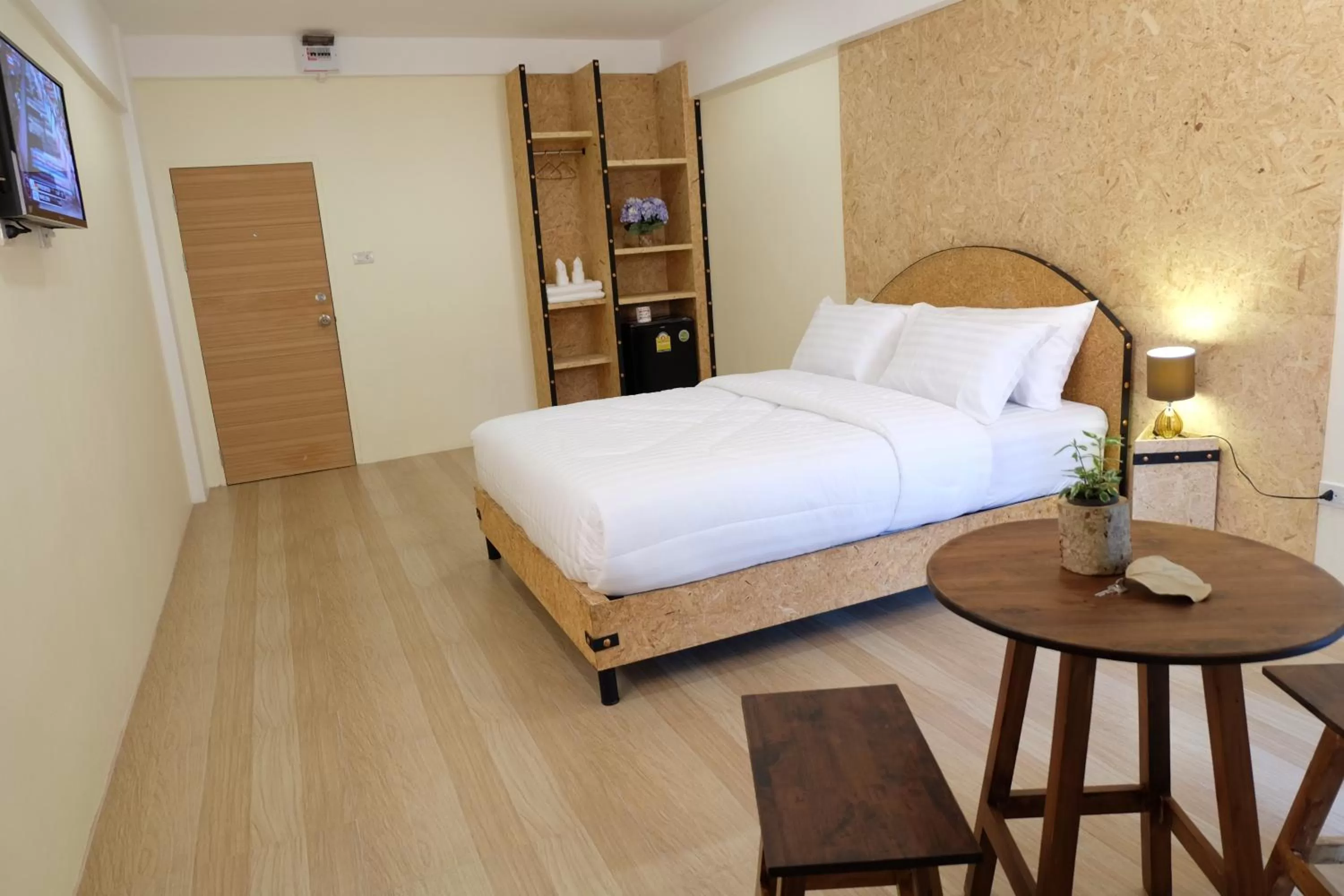Bedroom, Bed in Area 69 (Don Muang Airport)