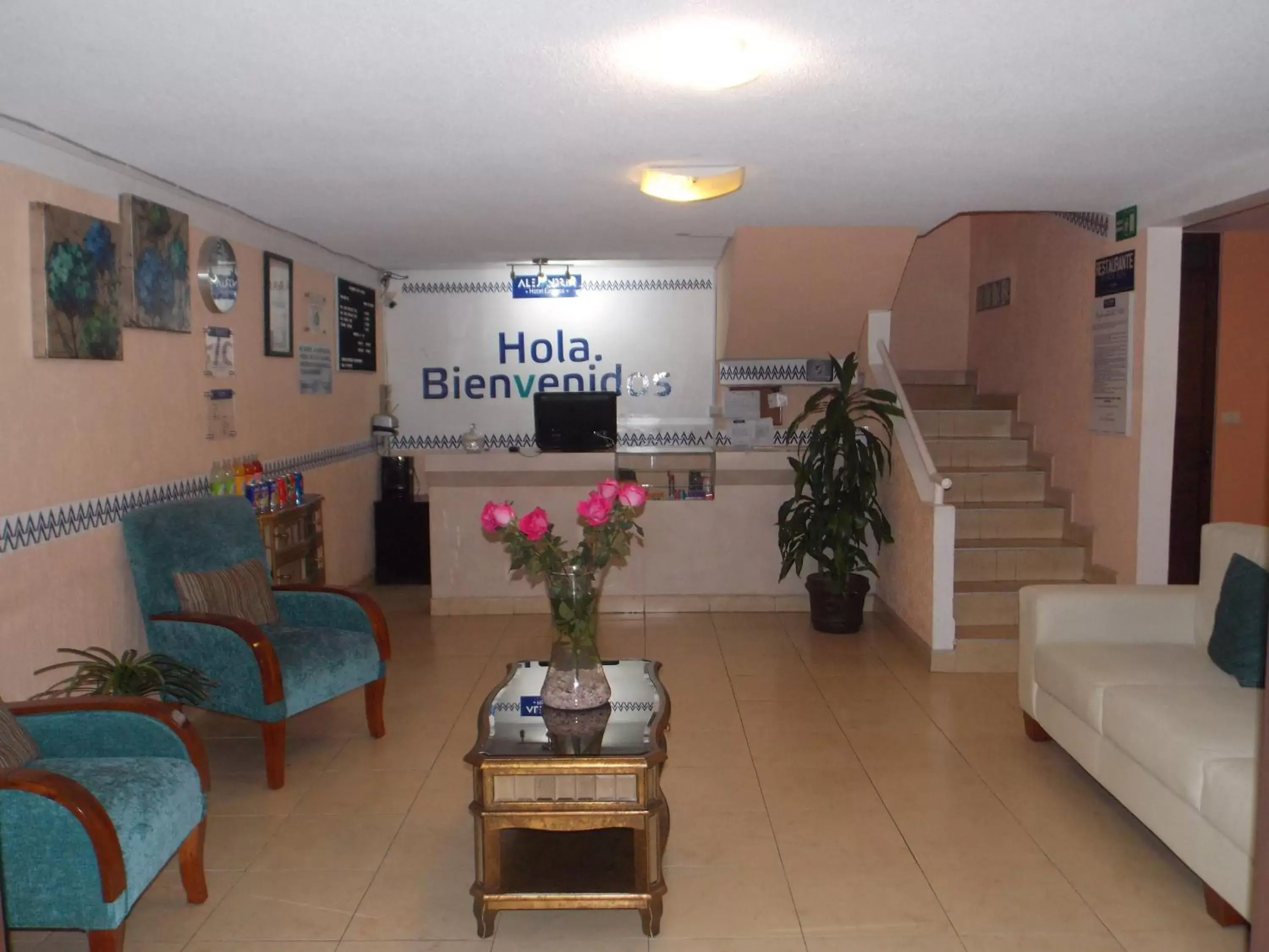 Lobby or reception in Hotel Express Alejandría