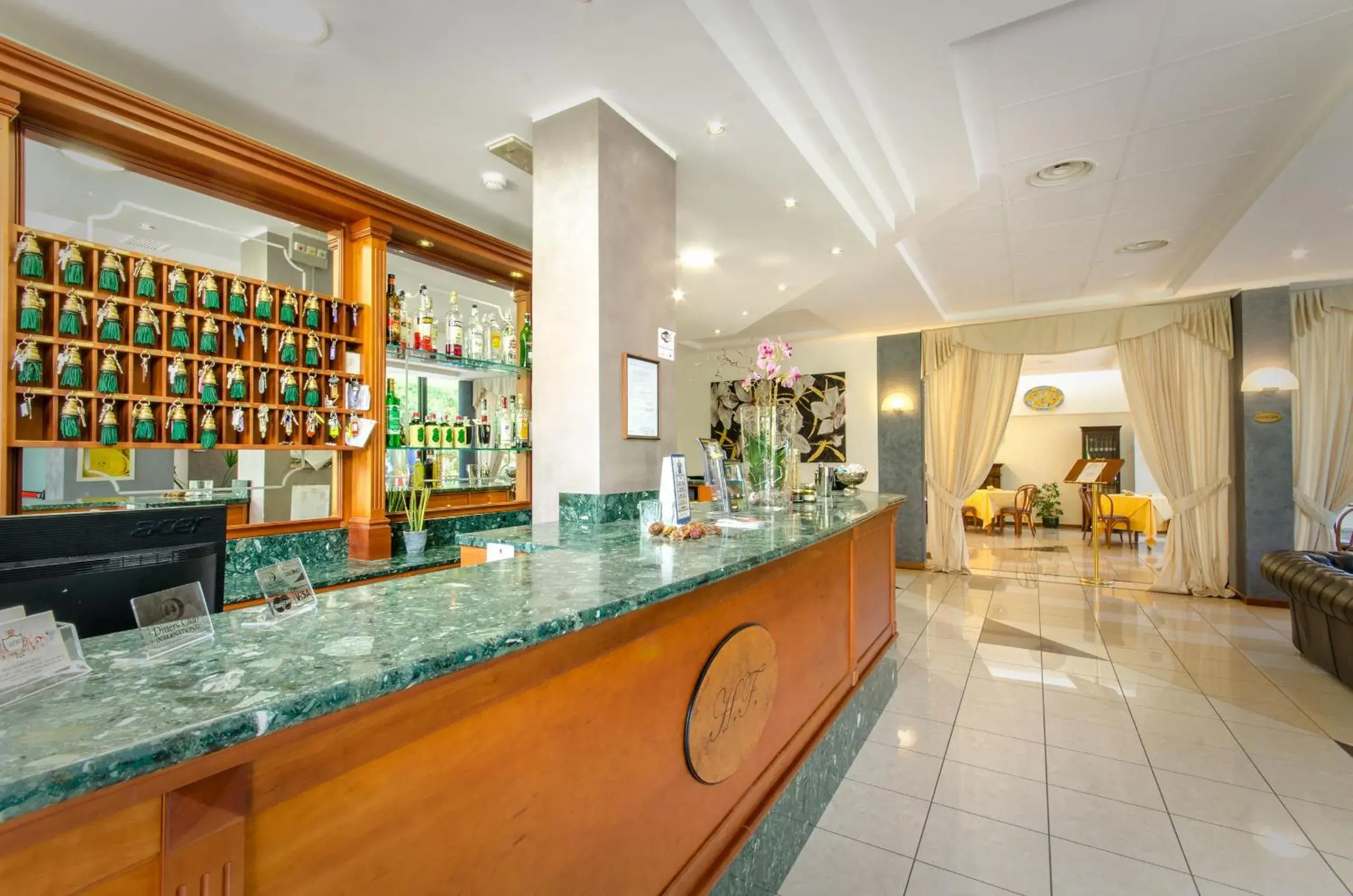 Lobby or reception, Lounge/Bar in Hotel Federico II