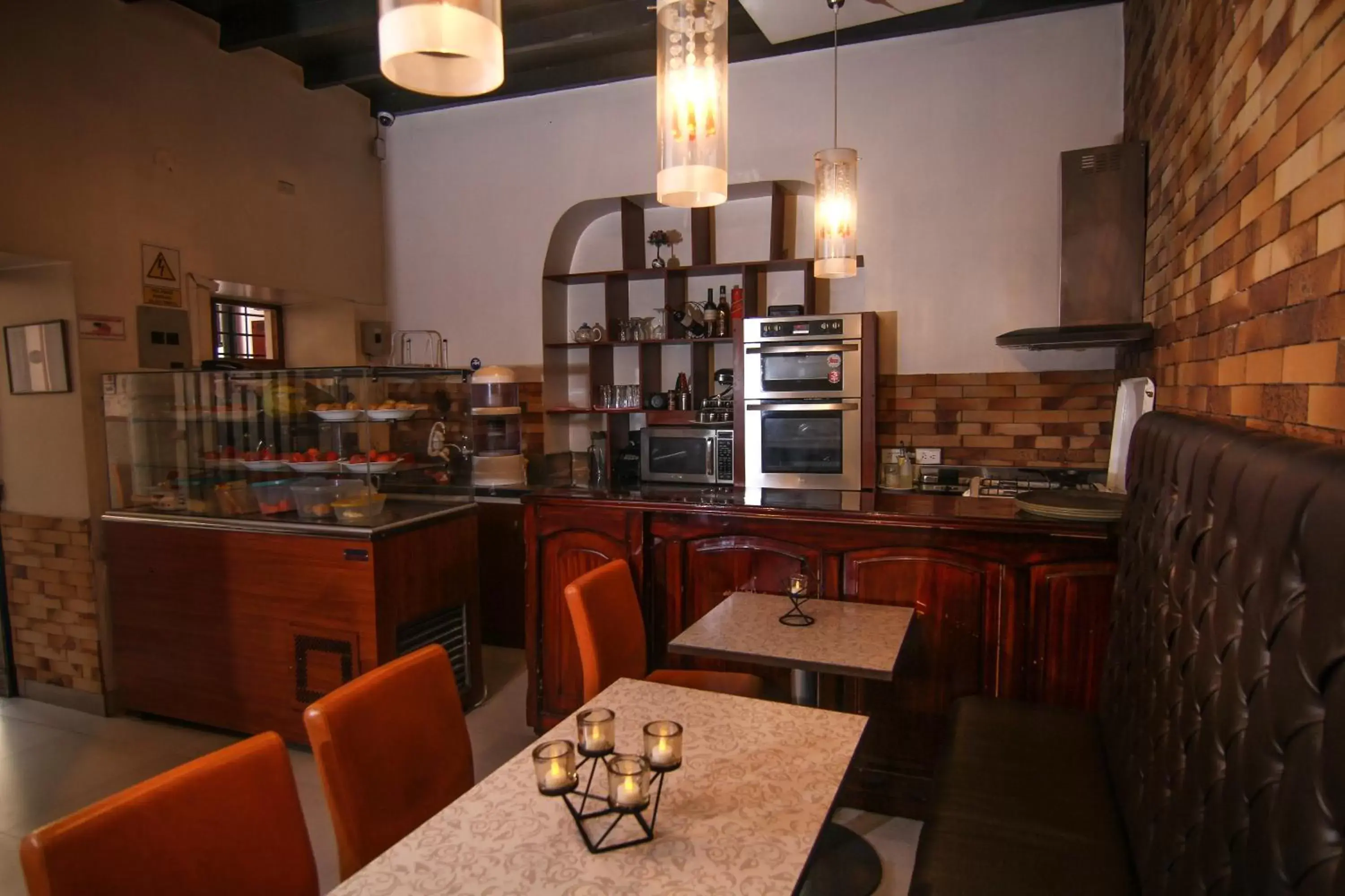 Restaurant/places to eat in Rincón Familiar Hostel Boutique Restaurant/places to eat in Rincón Familiar Hostel Boutique