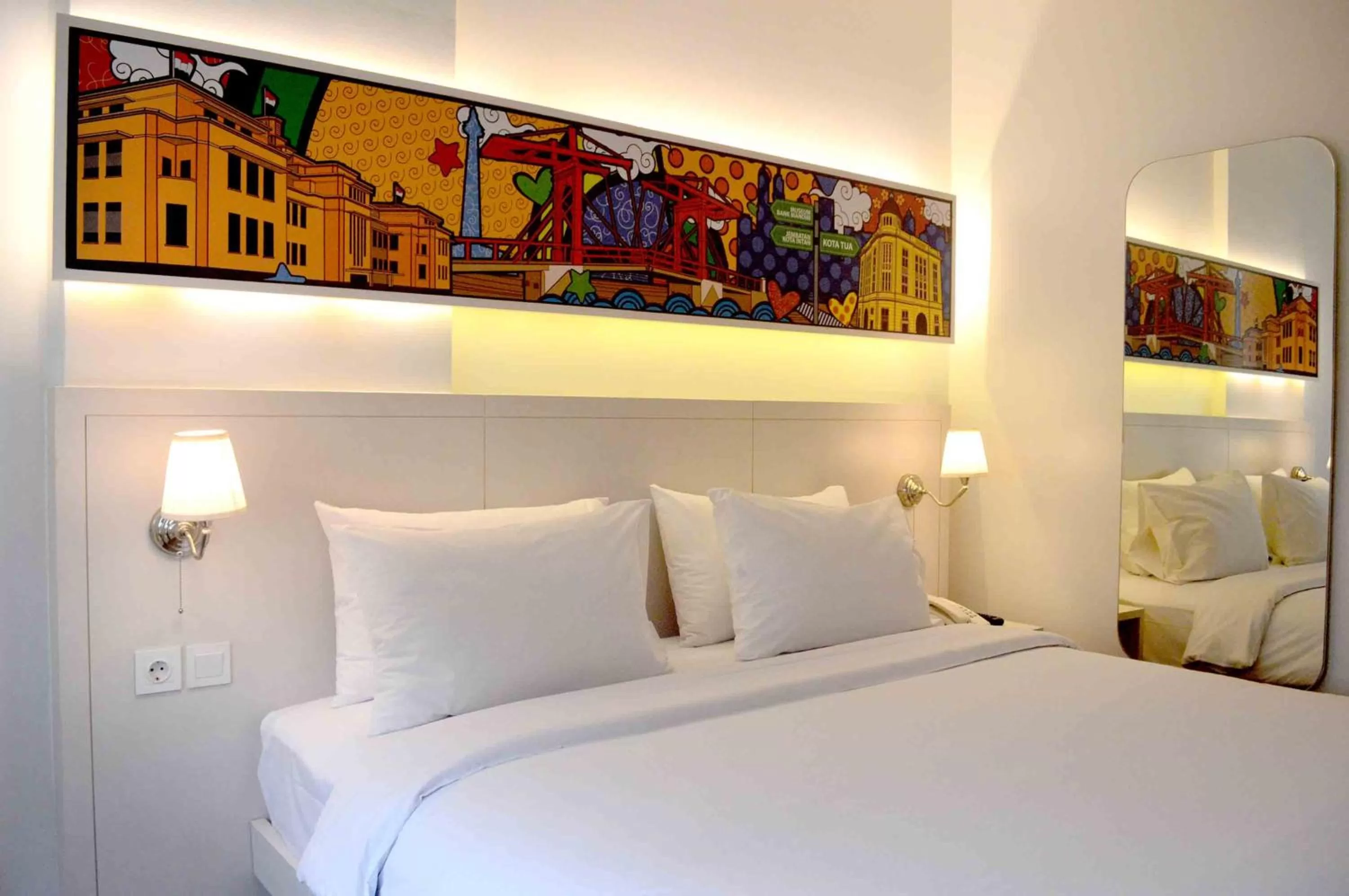 Bed in MaxOne Signature Glodok Jakarta