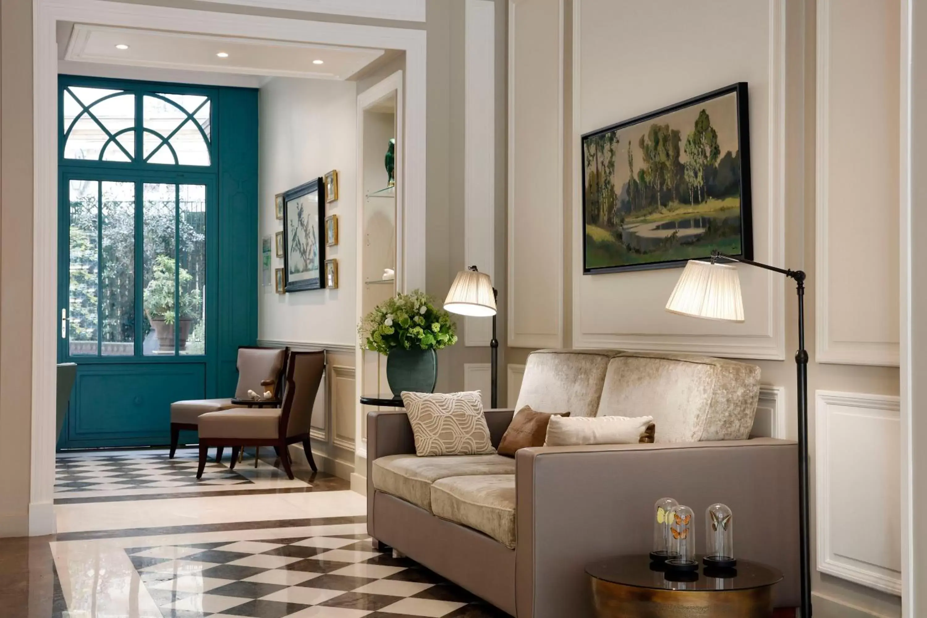 Lobby or reception in Hôtel Serotel Lutèce Lobby or reception in Hôtel Serotel Lutèce