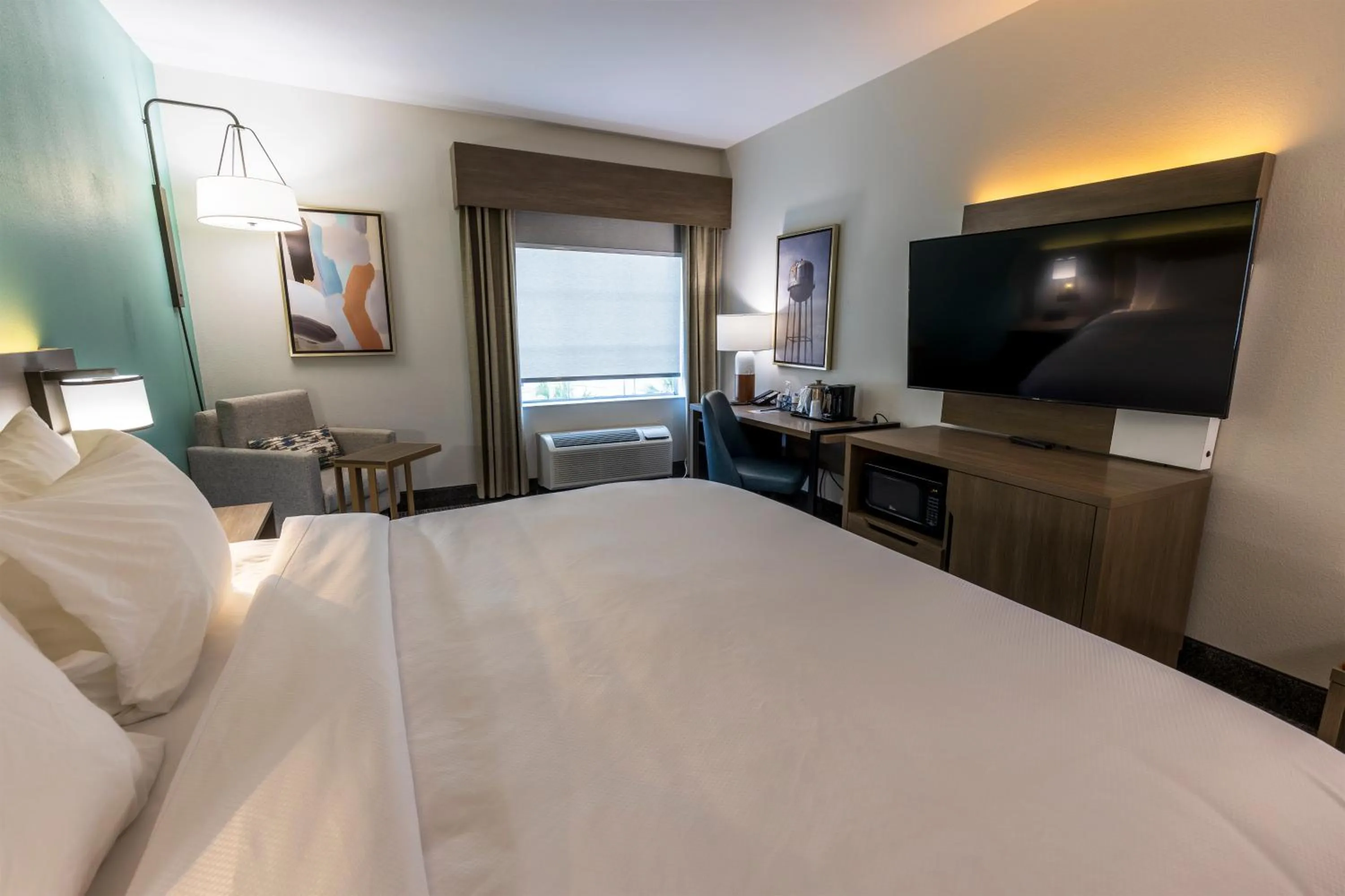 TV/Entertainment Center in La Quinta by Wyndham New Iberia