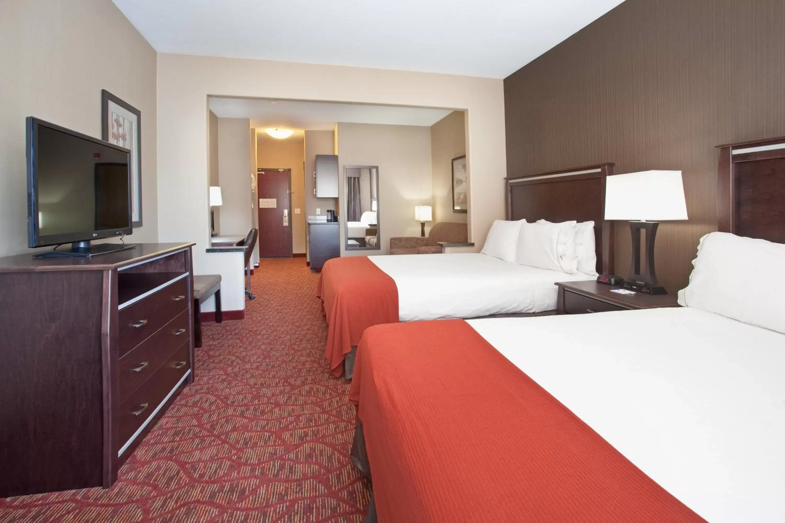 Photo of the whole room, Bed in Holiday Inn Express Hotel & Suites Moab, an IHG Hotel