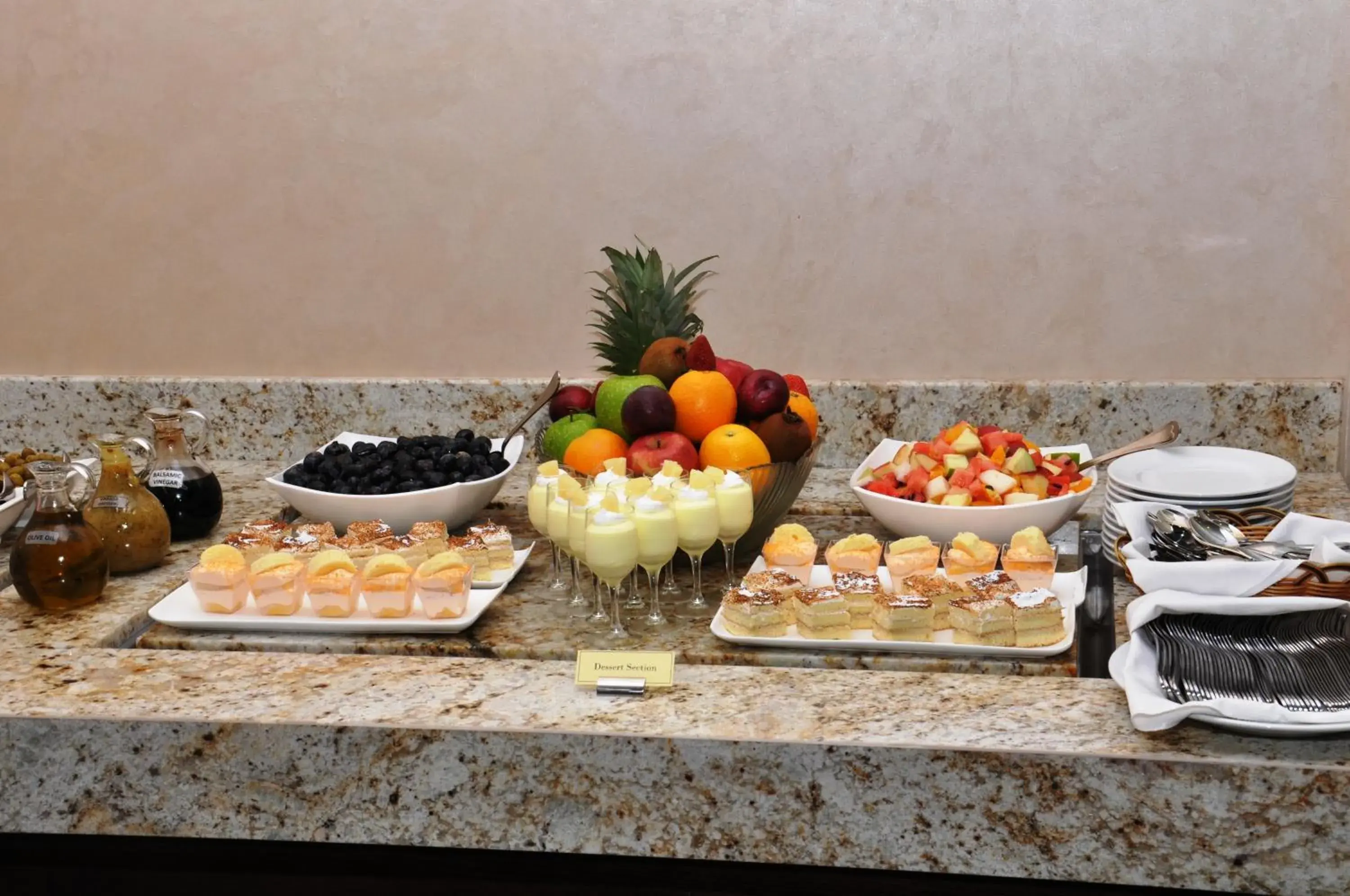 Food and drinks in Lavender Hotel Deira Food and drinks in Lavender Hotel Deira