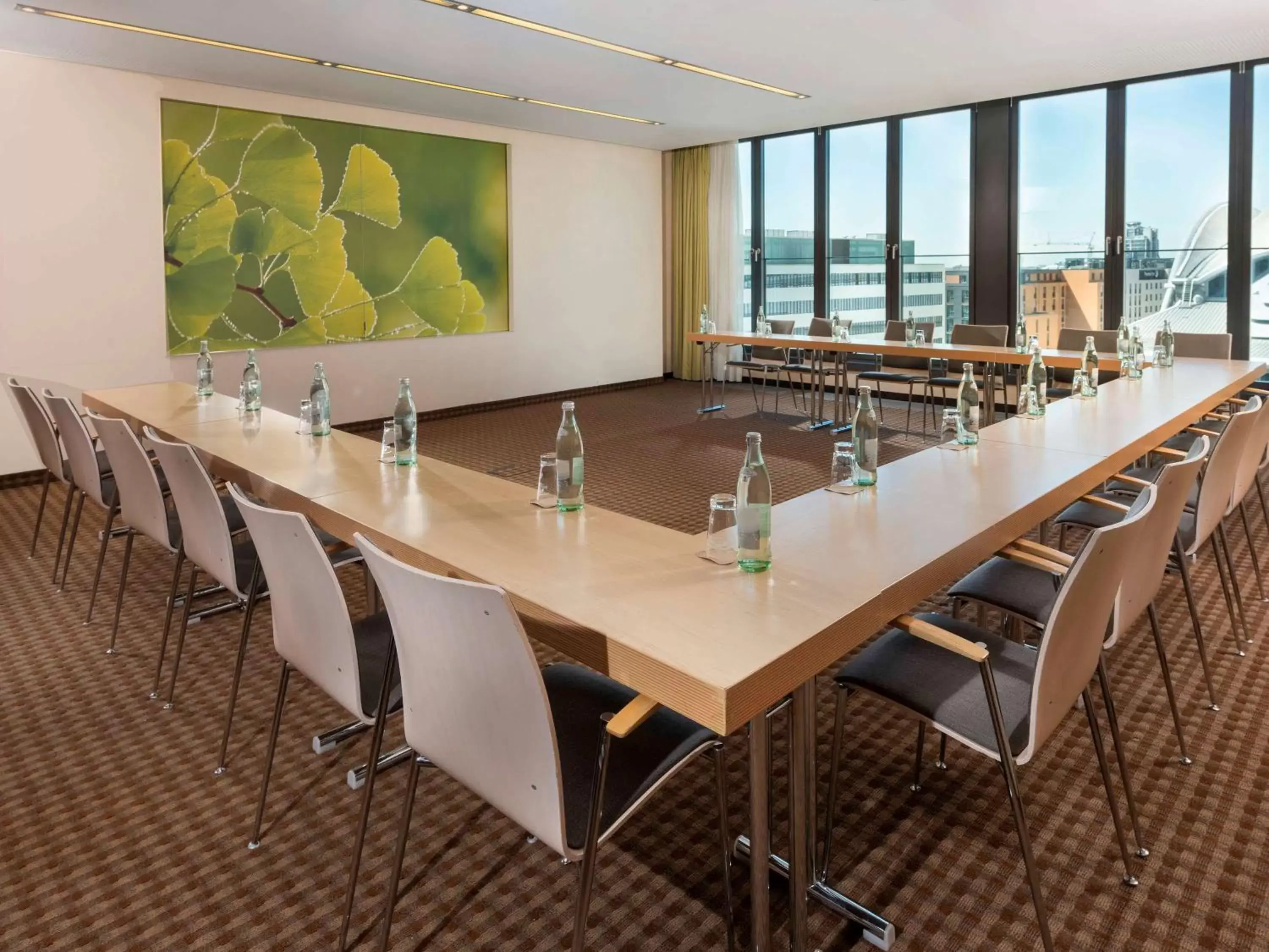 Meeting/conference room in Mövenpick Hotel Frankfurt City Messe