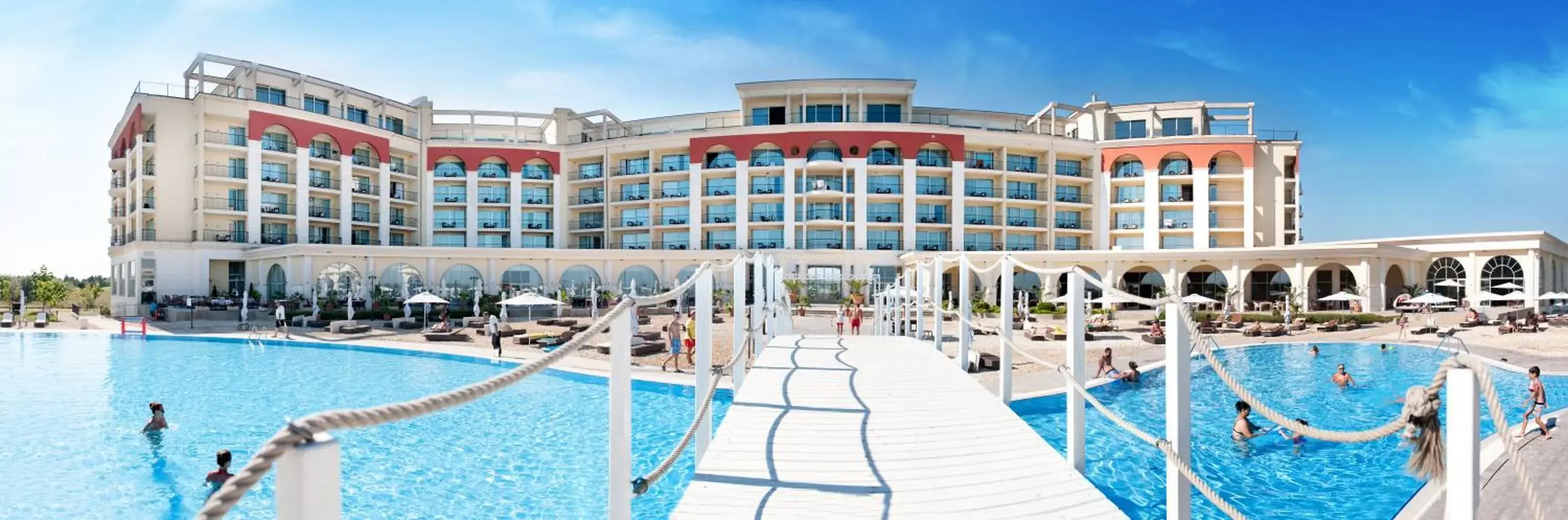 Facade/entrance in Lighthouse Golf & Spa Hotel Facade/entrance in Lighthouse Golf & Spa Hotel