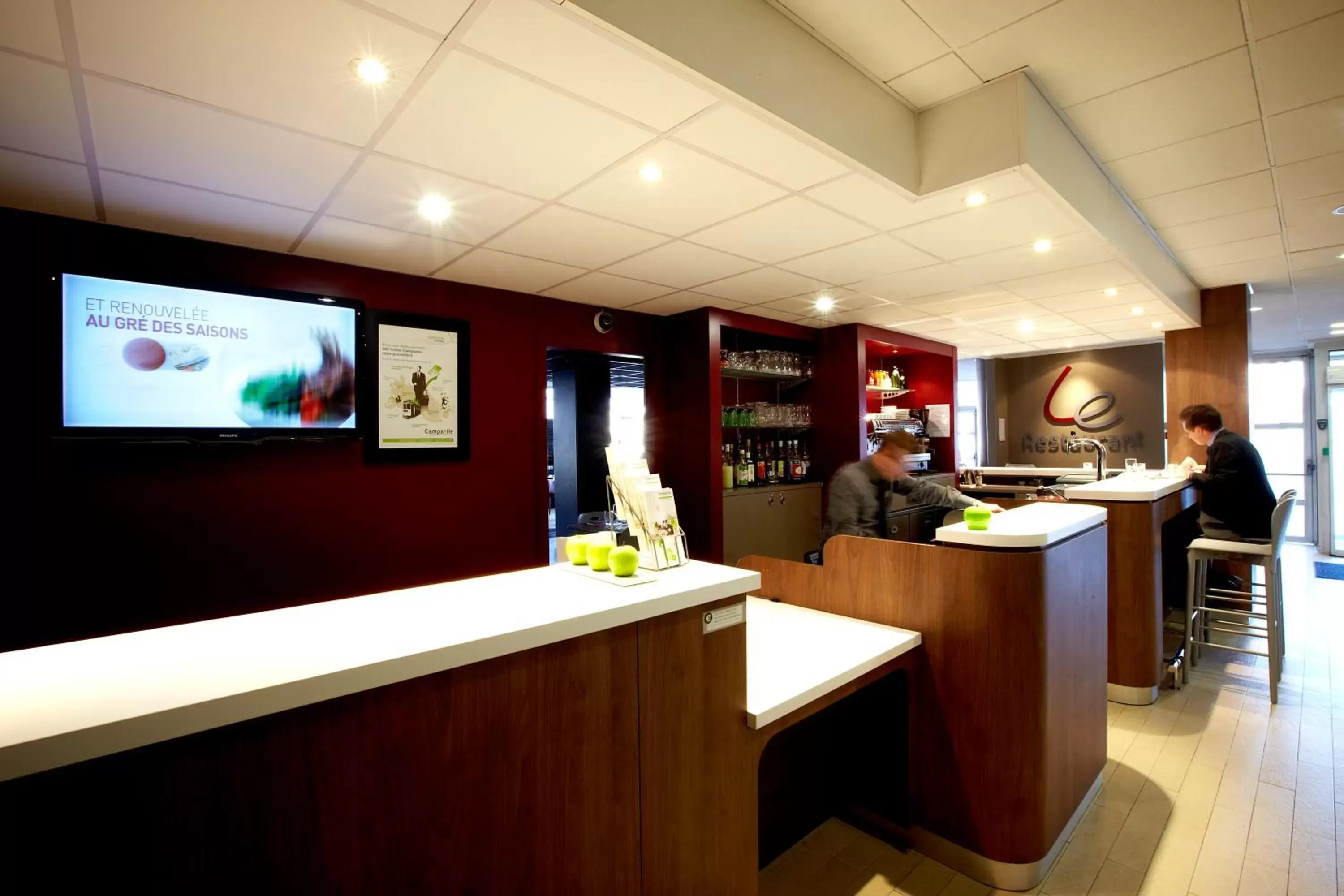 Lobby or reception, Lobby/Reception in Campanile Paris Ouest - Gennevilliers Barbanniers